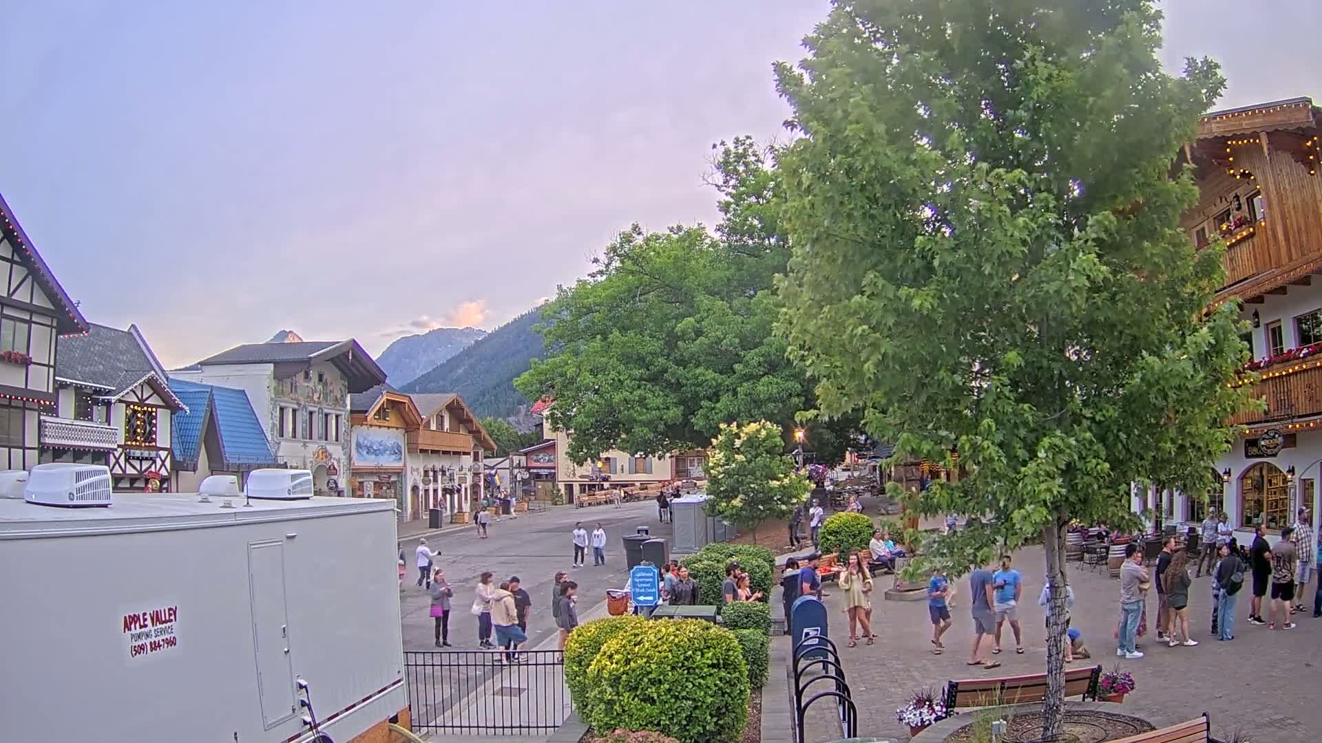 Leavenworth Village Downtown  Live Cam - Leavenworth, Chelan, Washington, USA