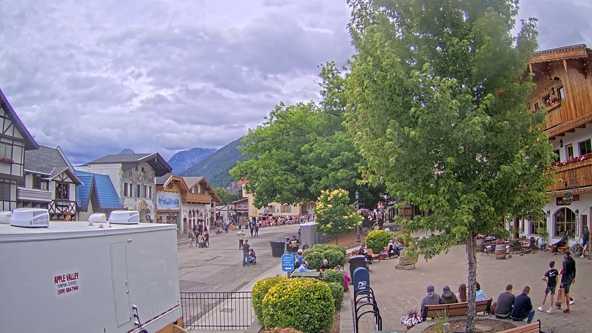 Leavenworth Village Downtown  Live Cam - Leavenworth, Chelan, Washington, USA