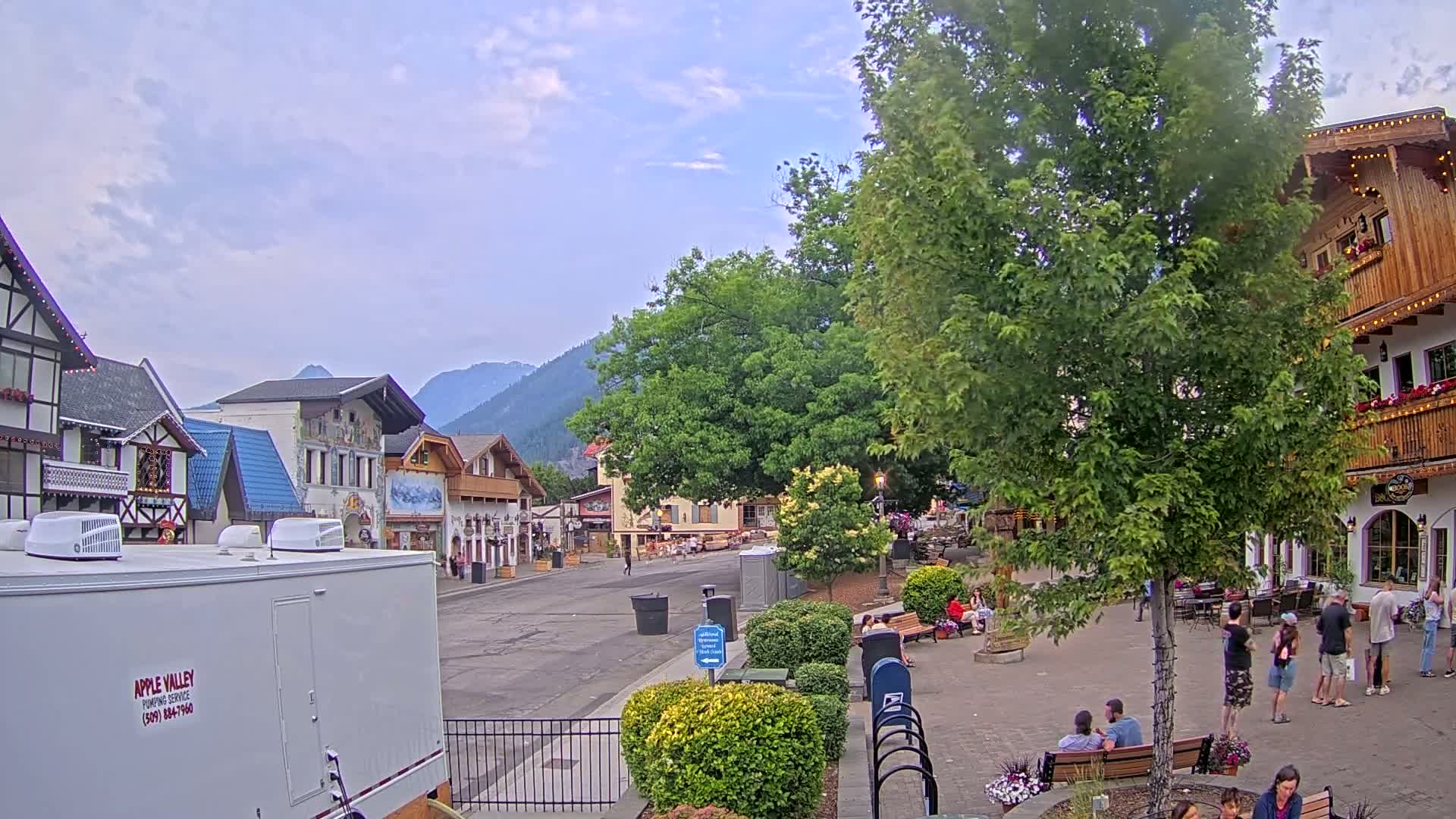 Leavenworth Village Downtown  Live Cam - Leavenworth, Chelan, Washington, USA