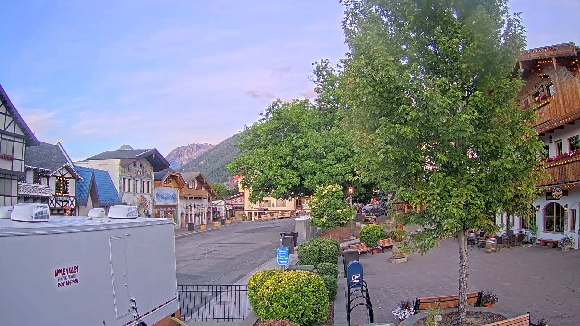 Leavenworth Village Downtown  Live Cam - Leavenworth, Chelan, Washington, USA