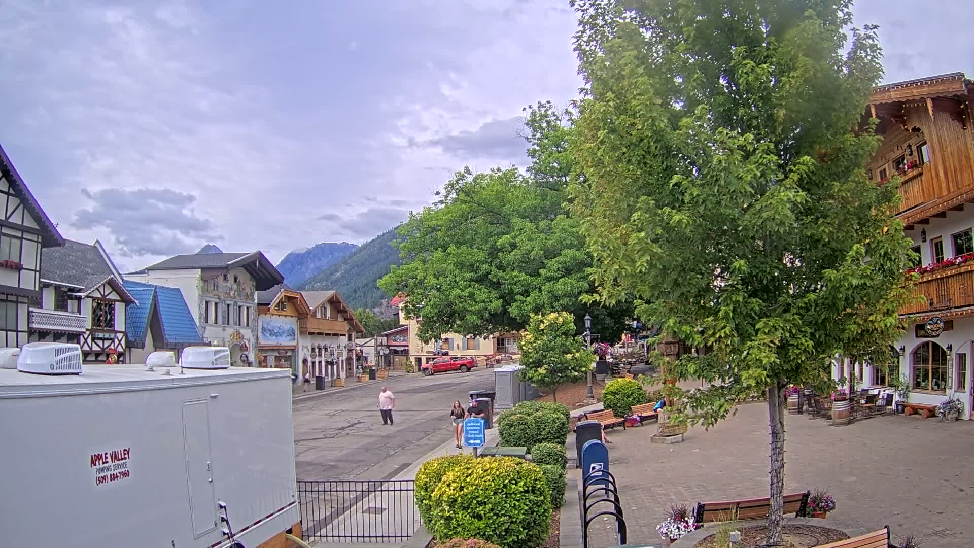 Leavenworth Village Downtown  Live Cam - Leavenworth, Chelan, Washington, USA
