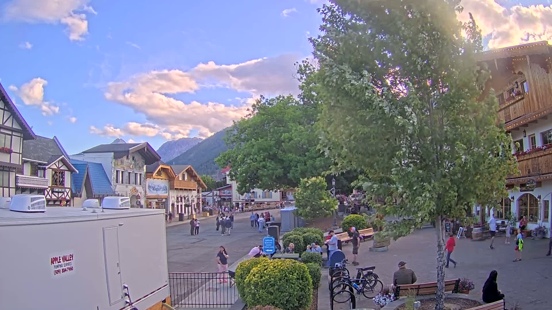 Leavenworth Village Downtown  Live Cam - Leavenworth, Chelan, Washington, USA