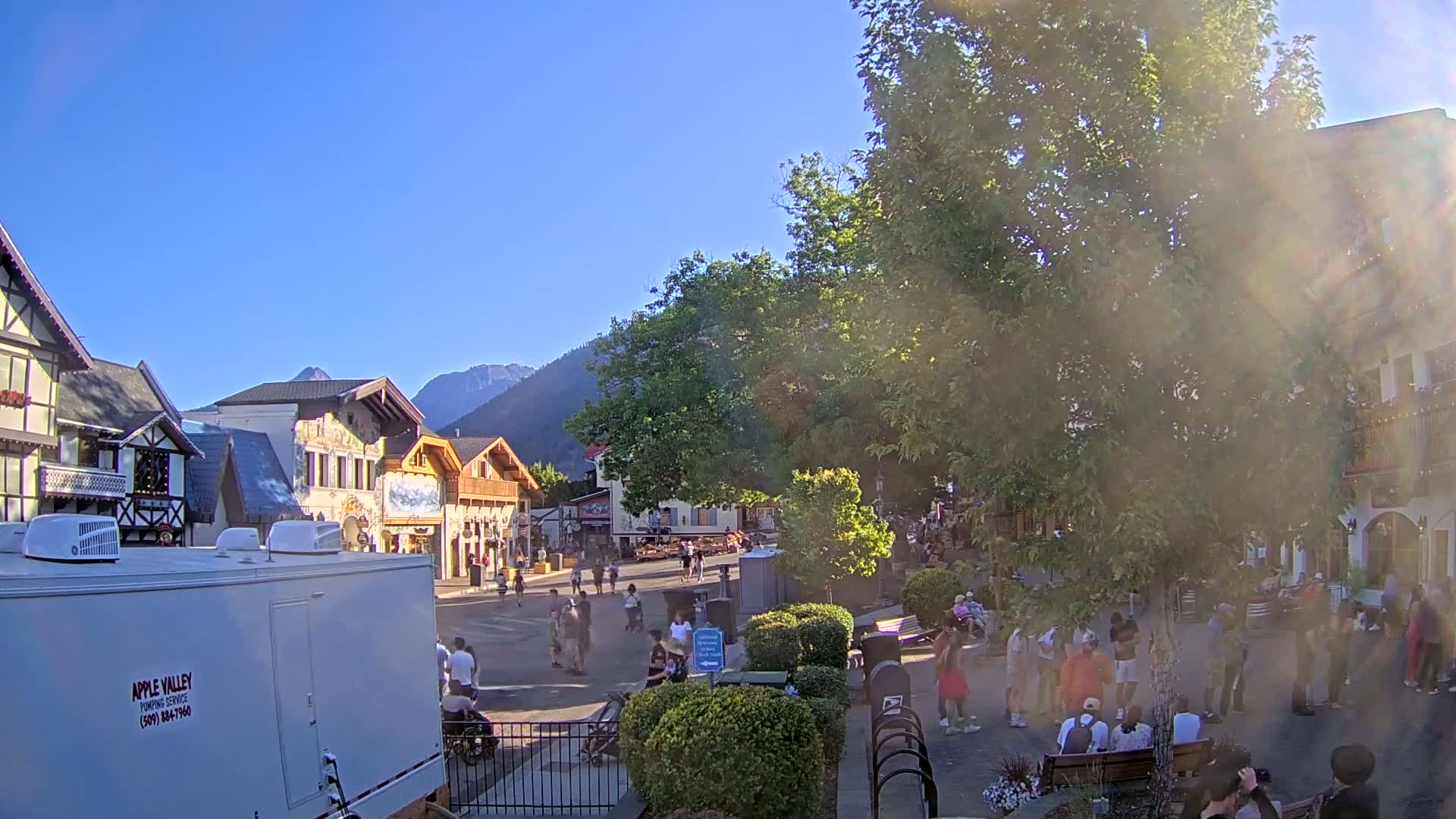 Leavenworth Village Downtown  Live Cam - Leavenworth, Chelan, Washington, USA
