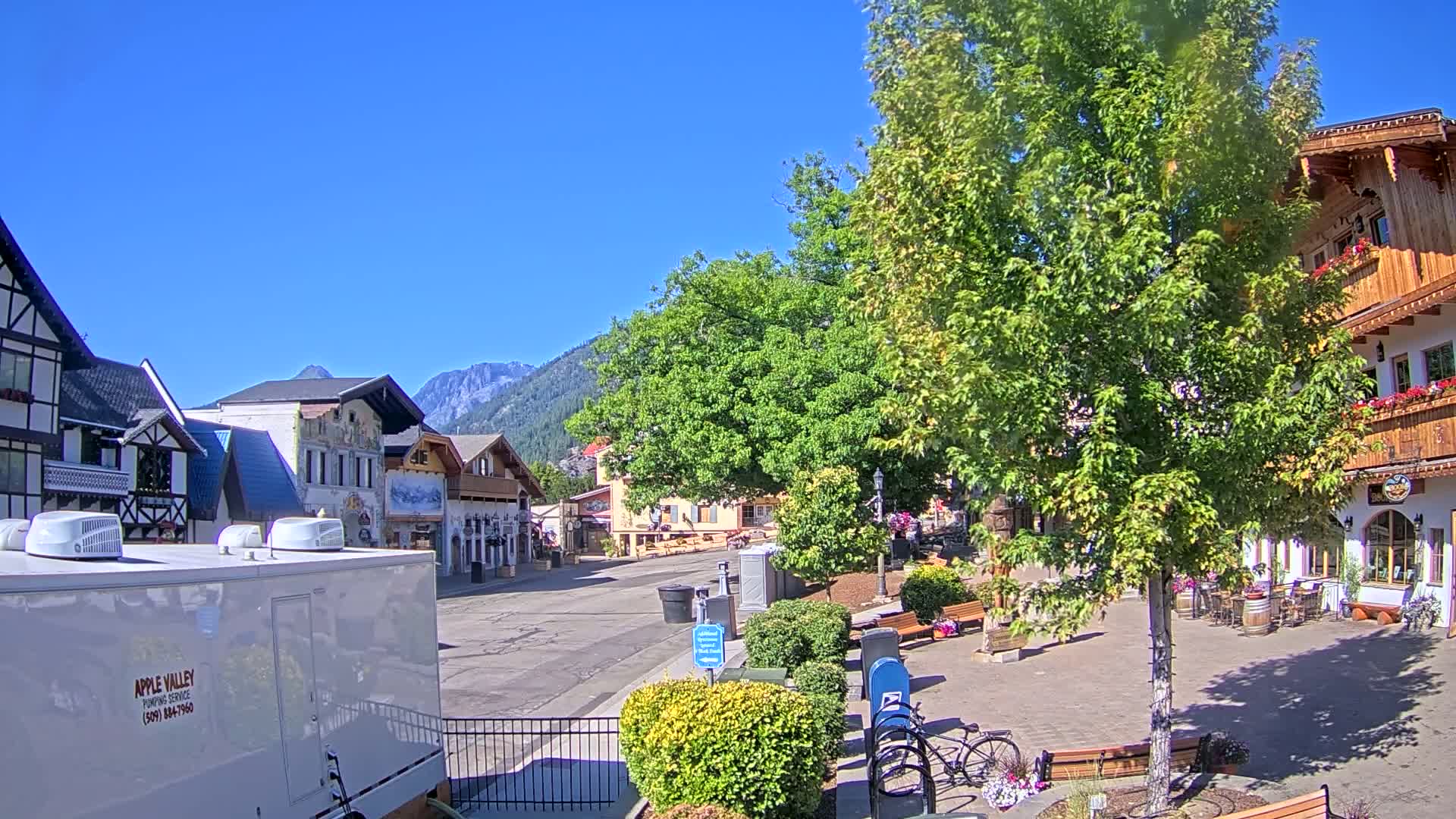 Leavenworth Village Downtown  Live Cam - Leavenworth, Chelan, Washington, USA