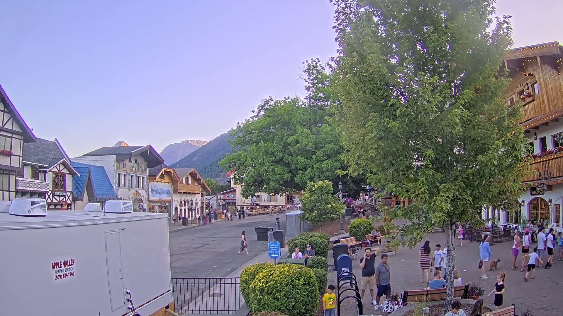 Leavenworth Village Downtown  Live Cam - Leavenworth, Chelan, Washington, USA