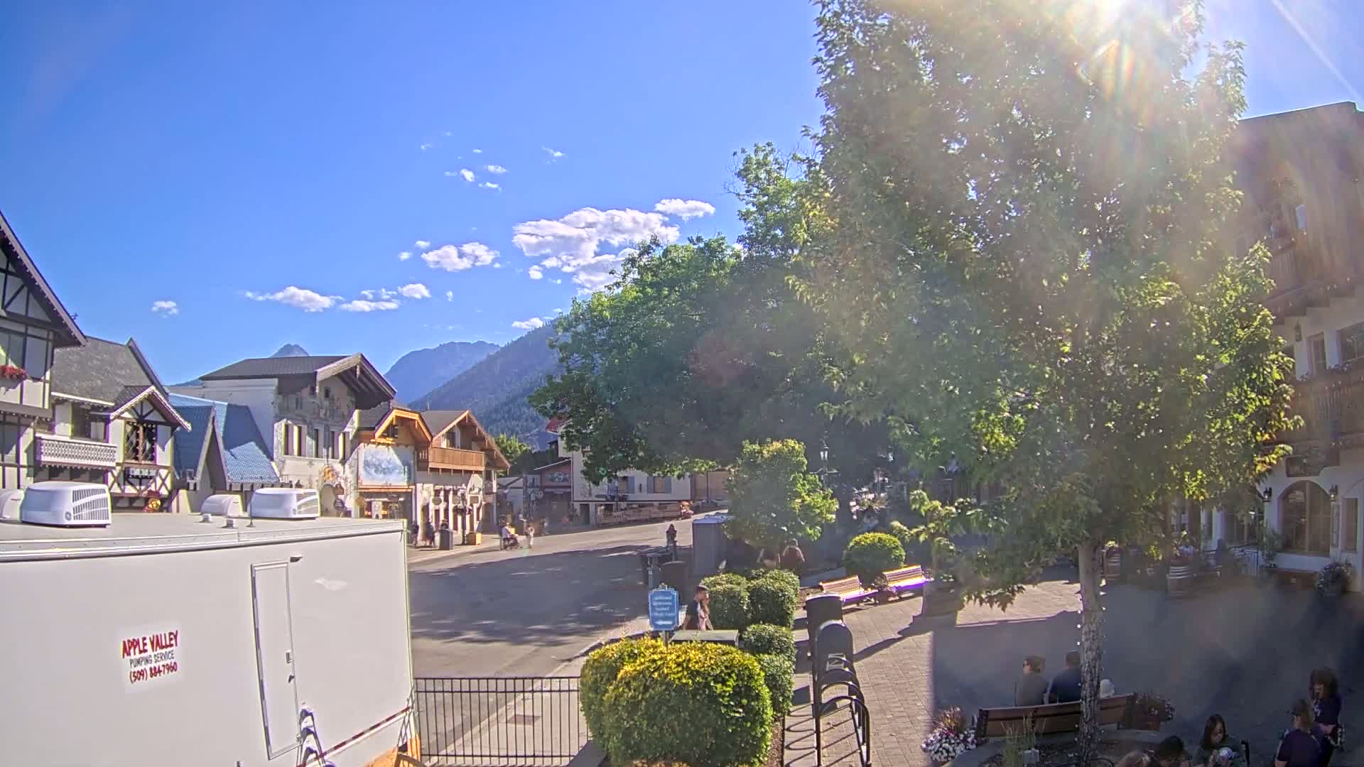 Leavenworth Village Downtown  Live Cam - Leavenworth, Chelan, Washington, USA