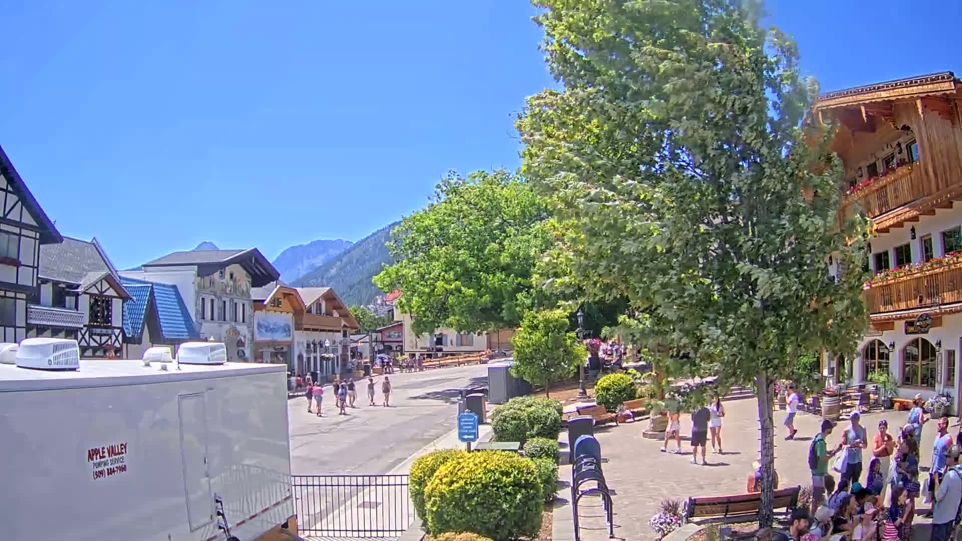 Leavenworth Village Downtown  Live Cam - Leavenworth, Chelan, Washington, USA