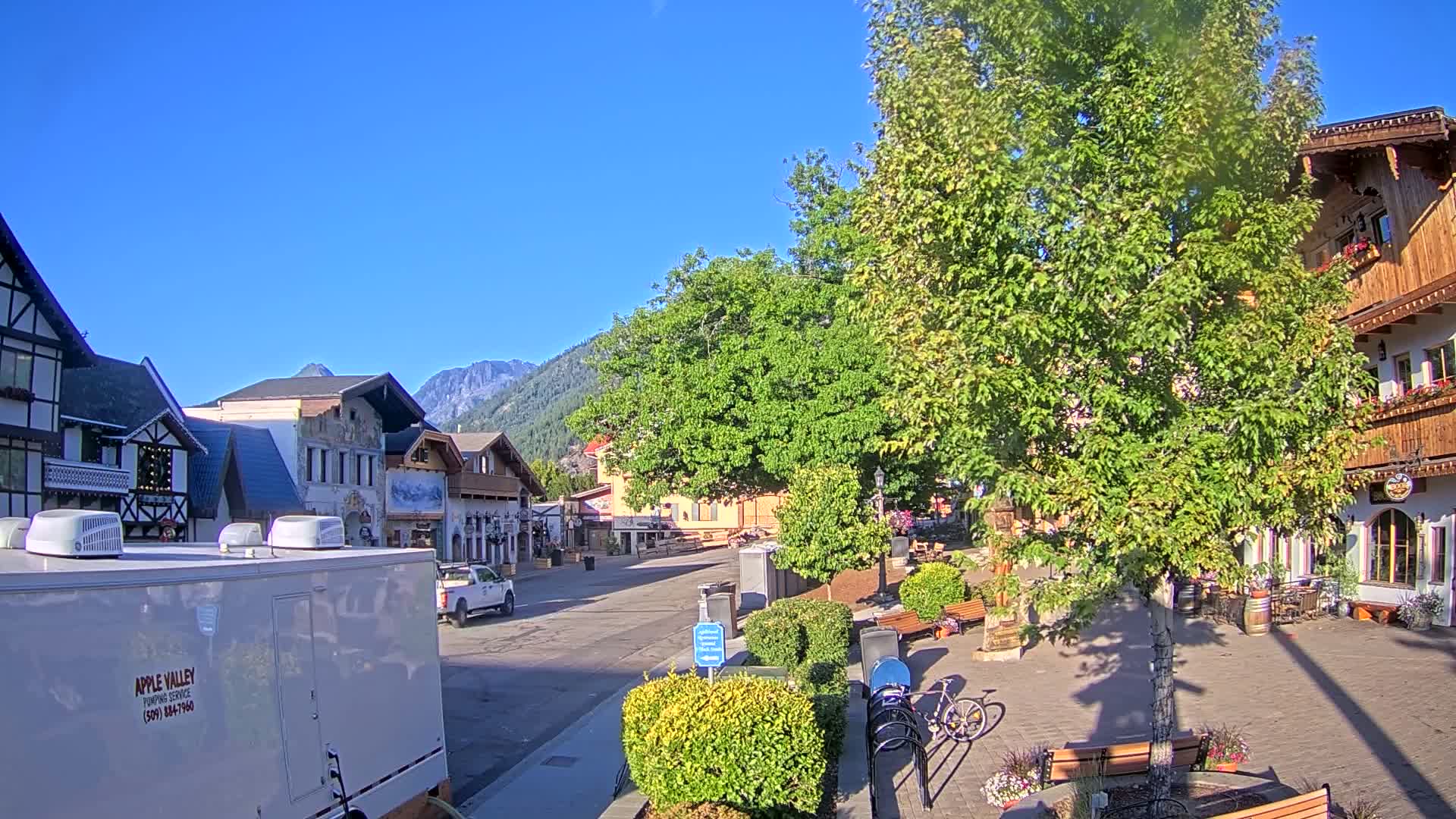 Leavenworth Village Downtown  Live Cam - Leavenworth, Chelan, Washington, USA