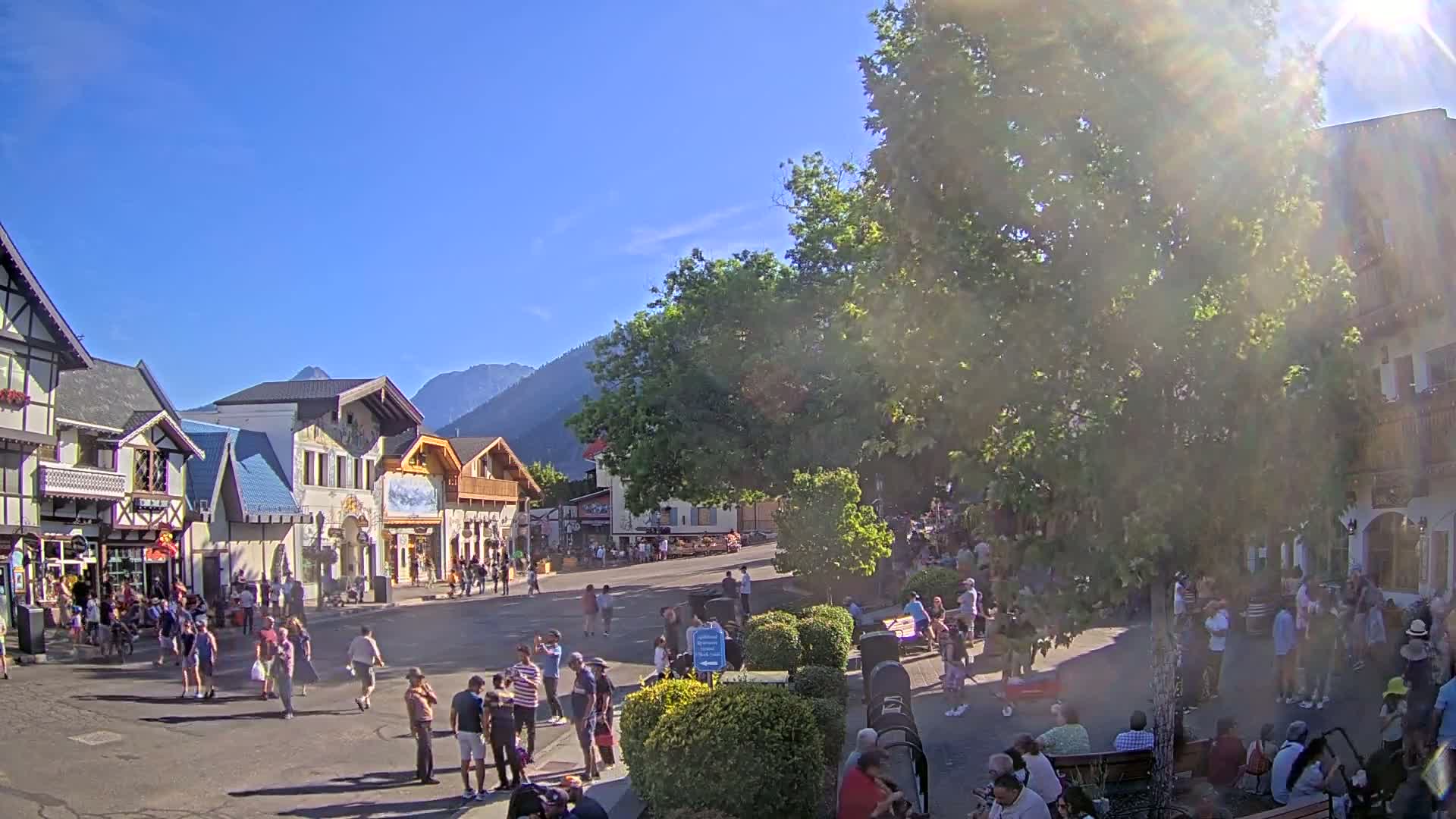 Leavenworth Village Downtown  Live Cam - Leavenworth, Chelan, Washington, USA