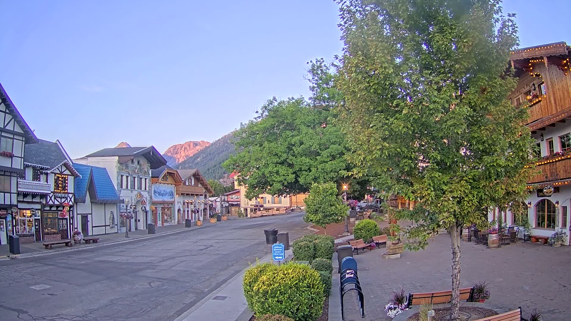 Leavenworth Village Downtown  Live Cam - Leavenworth, Chelan, Washington, USA