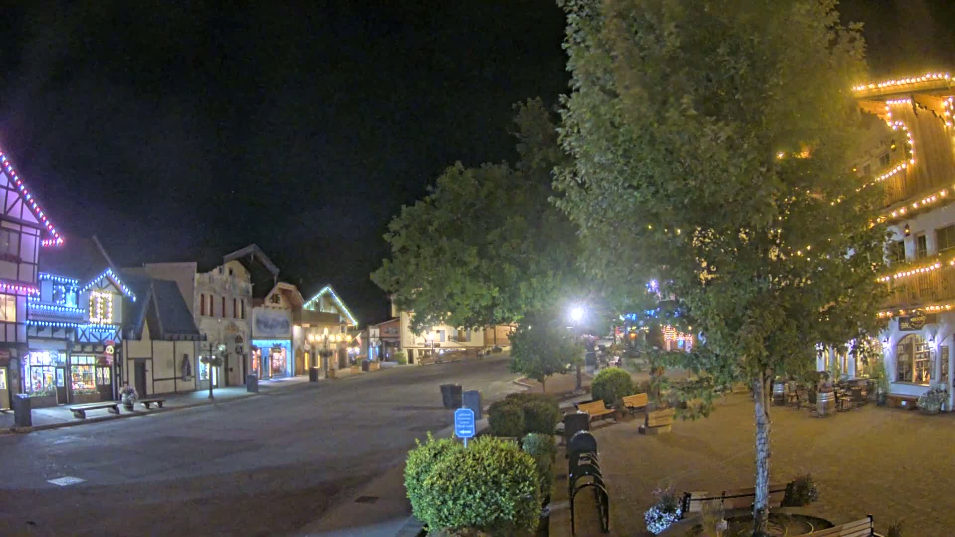 Leavenworth Village Downtown  Live Cam - Leavenworth, Chelan, Washington, USA