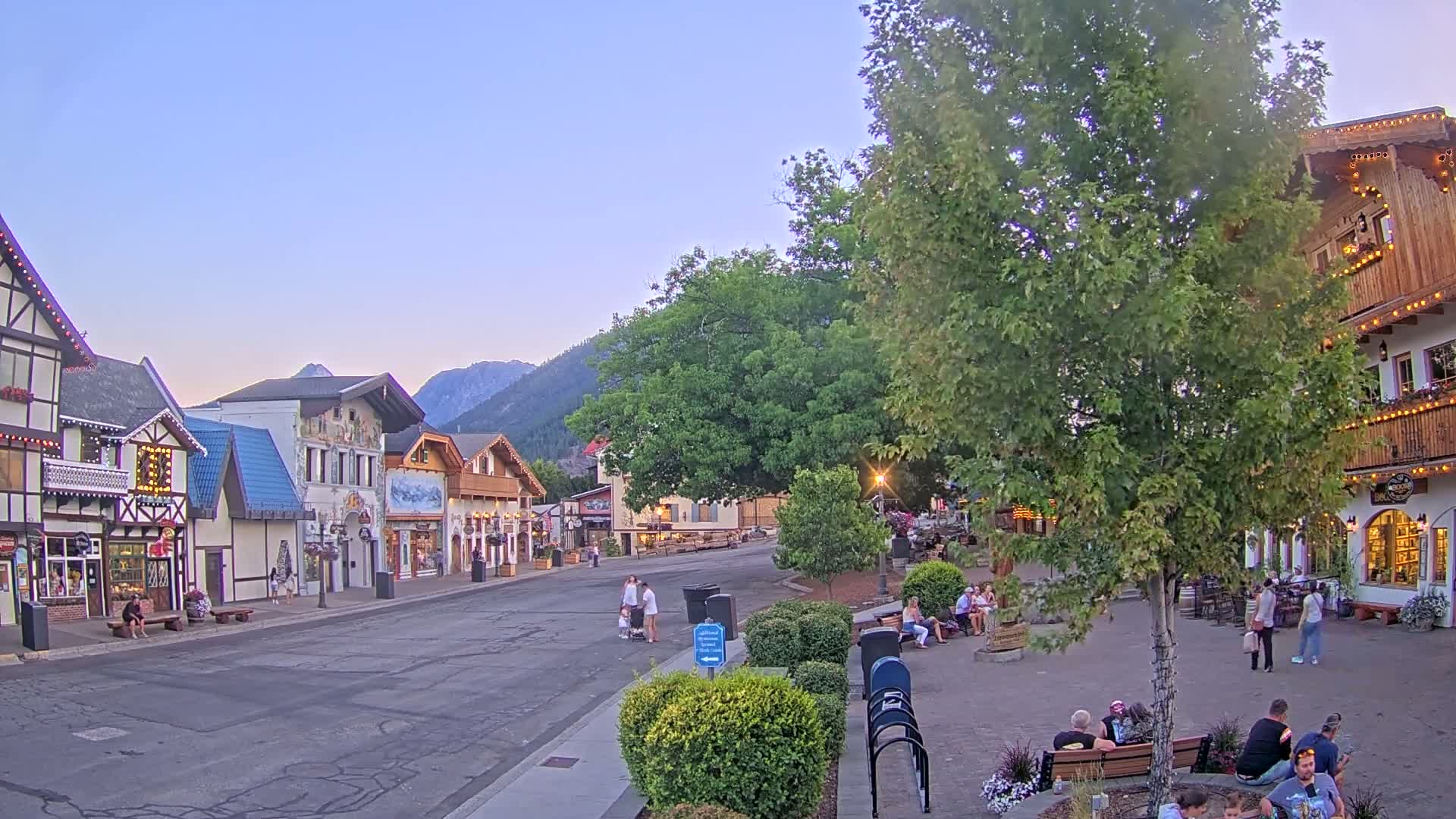 Leavenworth Village Downtown  Live Cam - Leavenworth, Chelan, Washington, USA