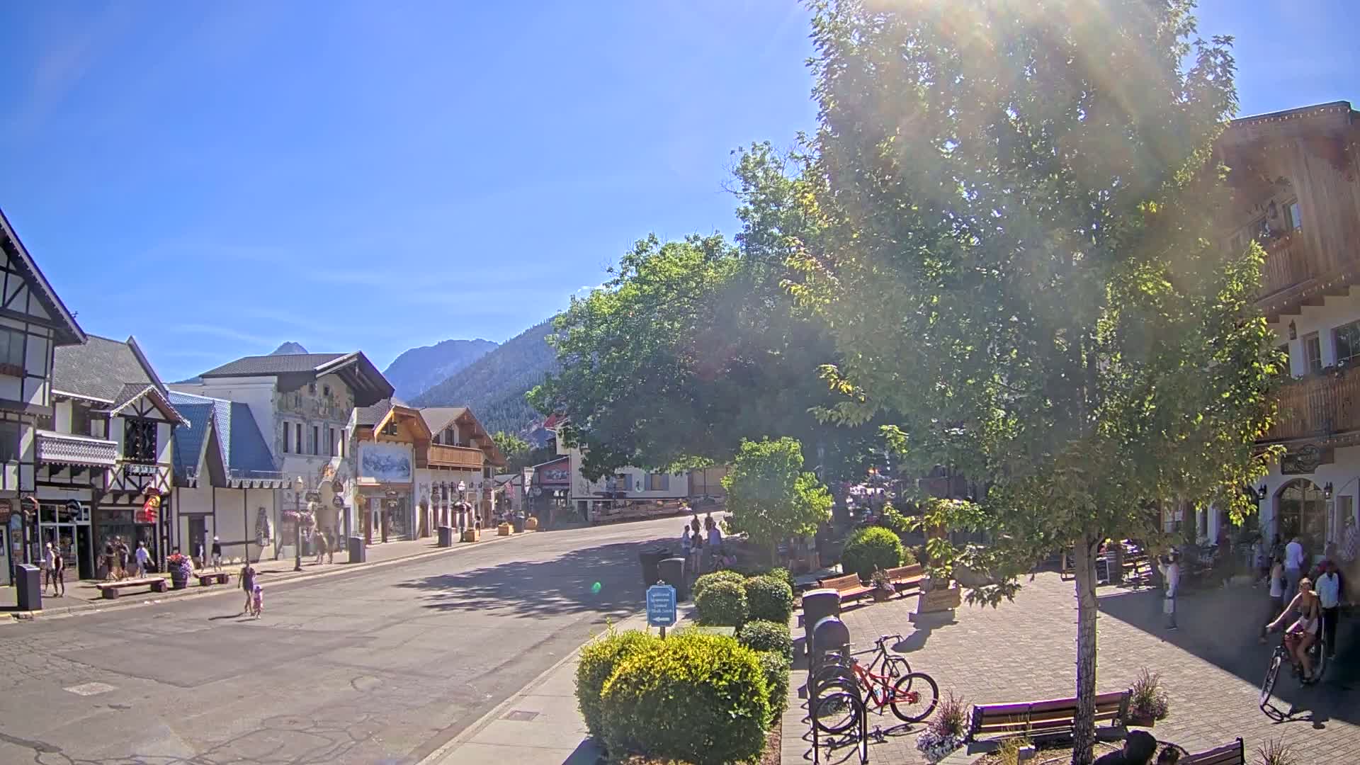 Leavenworth Village Downtown  Live Cam - Leavenworth, Chelan, Washington, USA