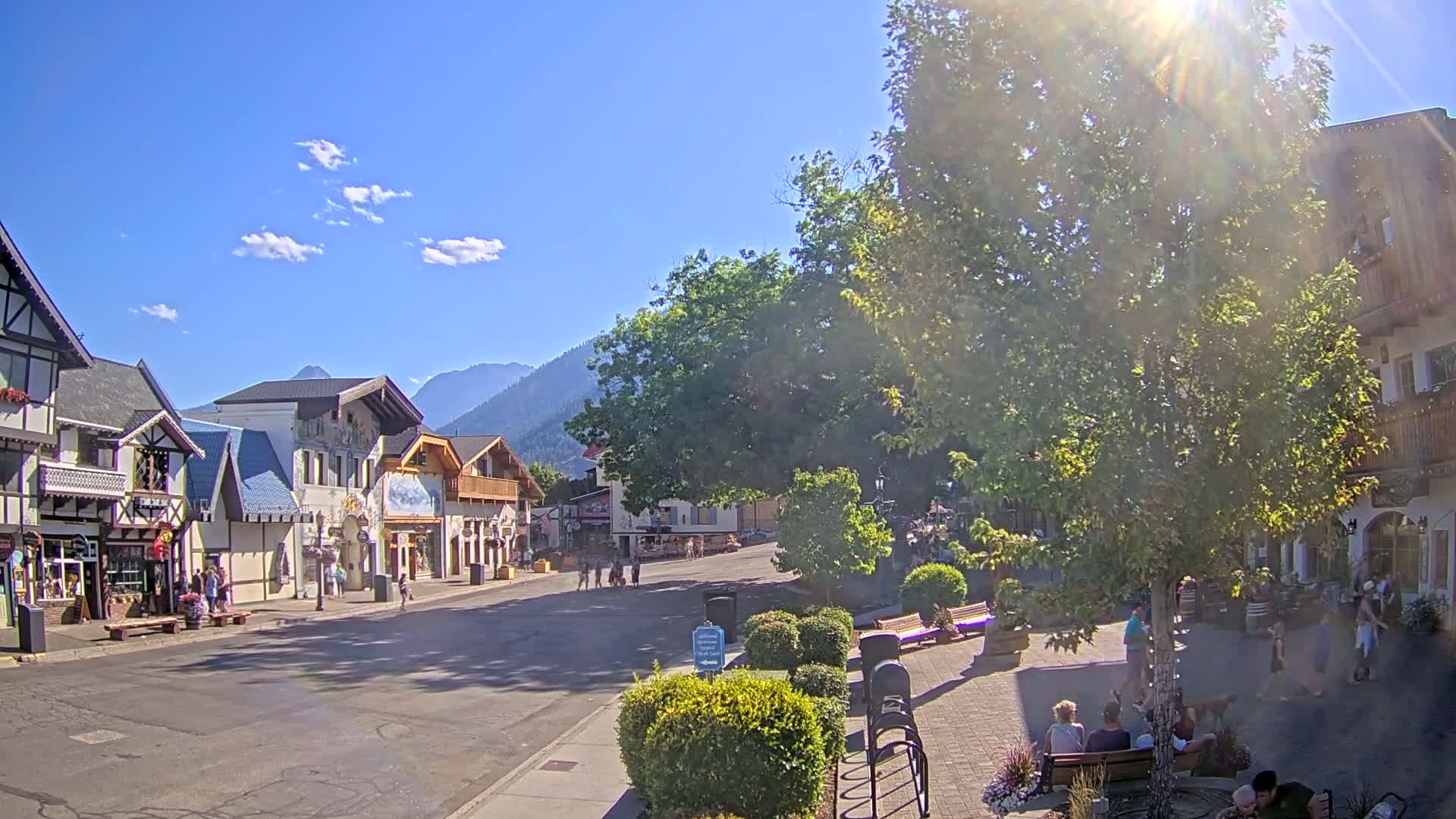 Leavenworth Village Downtown  Live Cam - Leavenworth, Chelan, Washington, USA