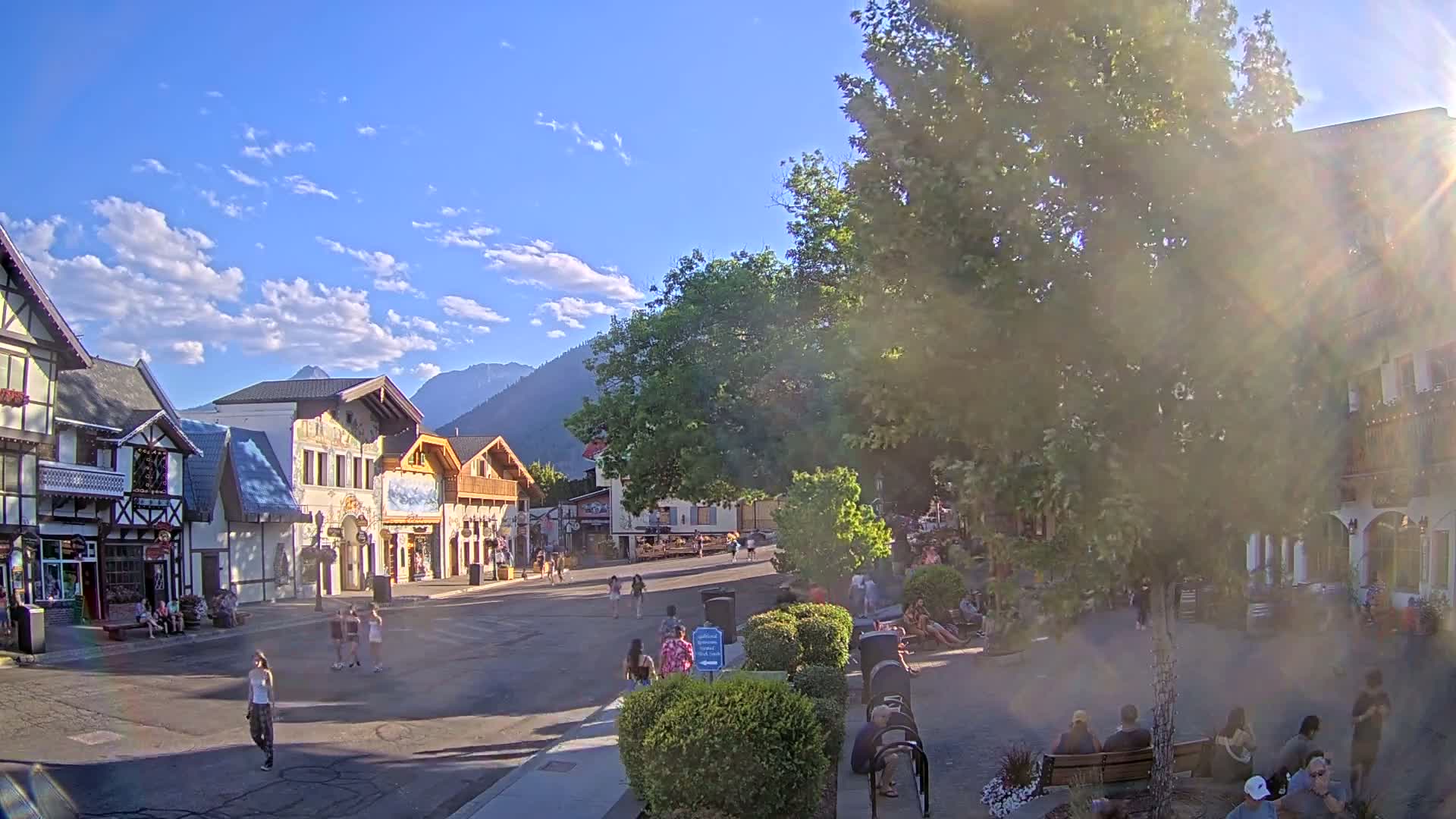 Leavenworth Village Downtown  Live Cam - Leavenworth, Chelan, Washington, USA