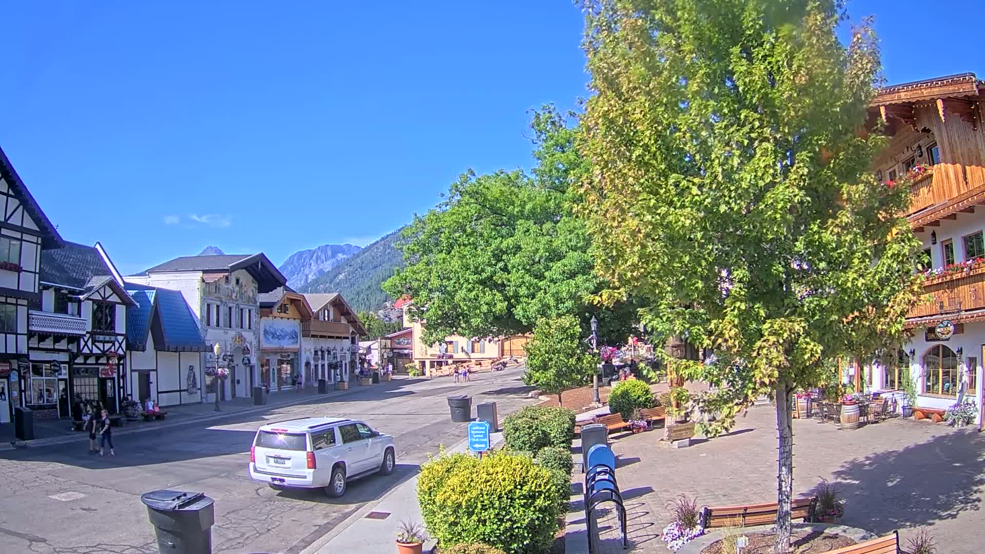 Leavenworth Village Downtown  Live Cam - Leavenworth, Chelan, Washington, USA