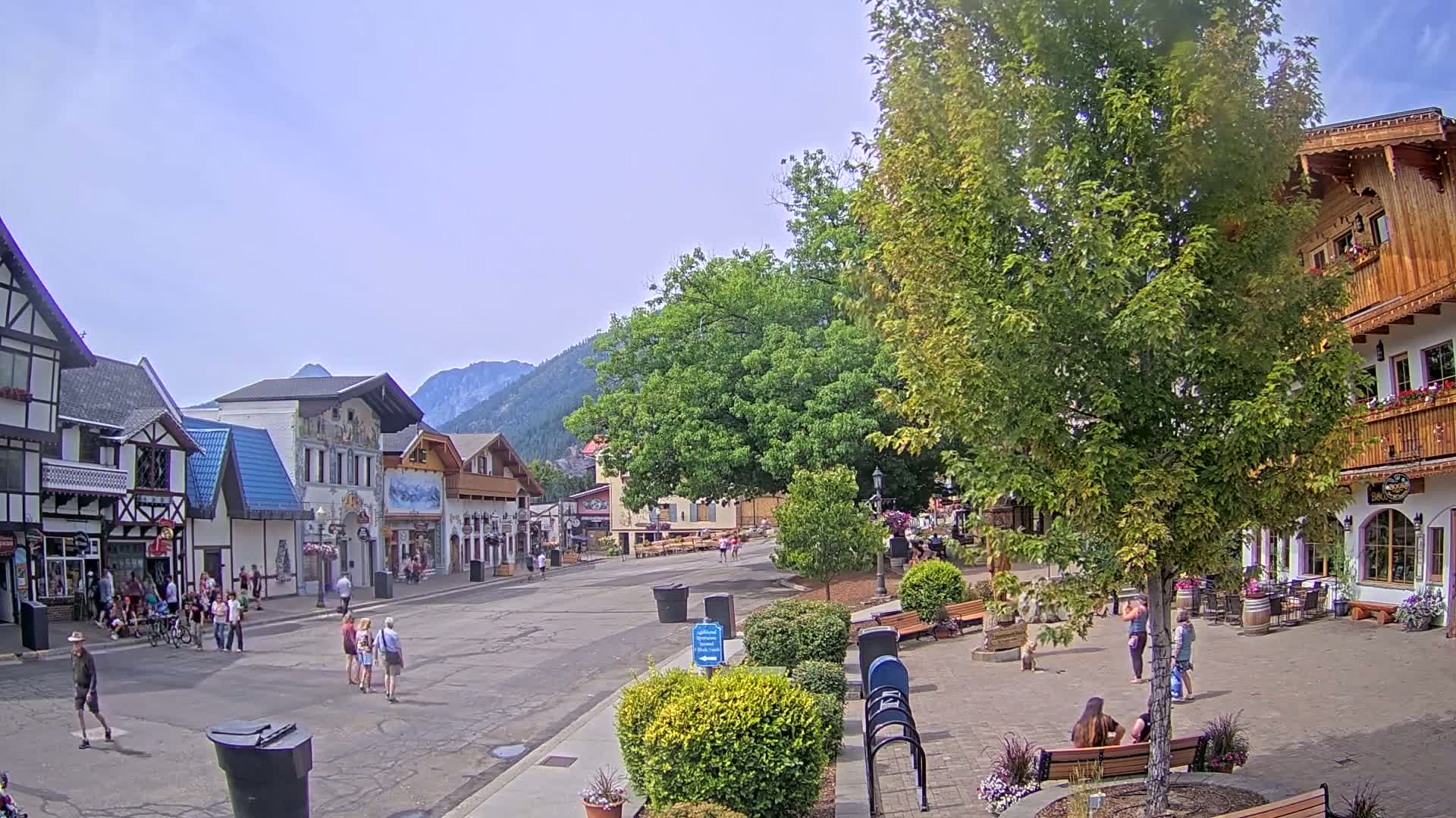Leavenworth Village Downtown  Live Cam - Leavenworth, Chelan, Washington, USA