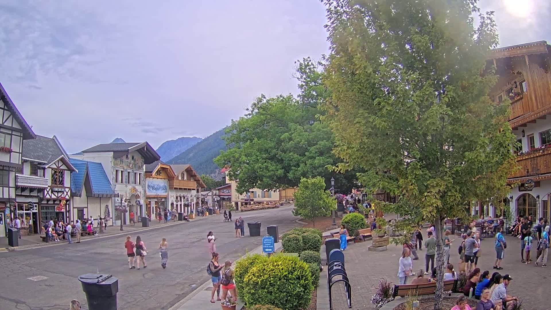 Leavenworth Village Downtown  Live Cam - Leavenworth, Chelan, Washington, USA