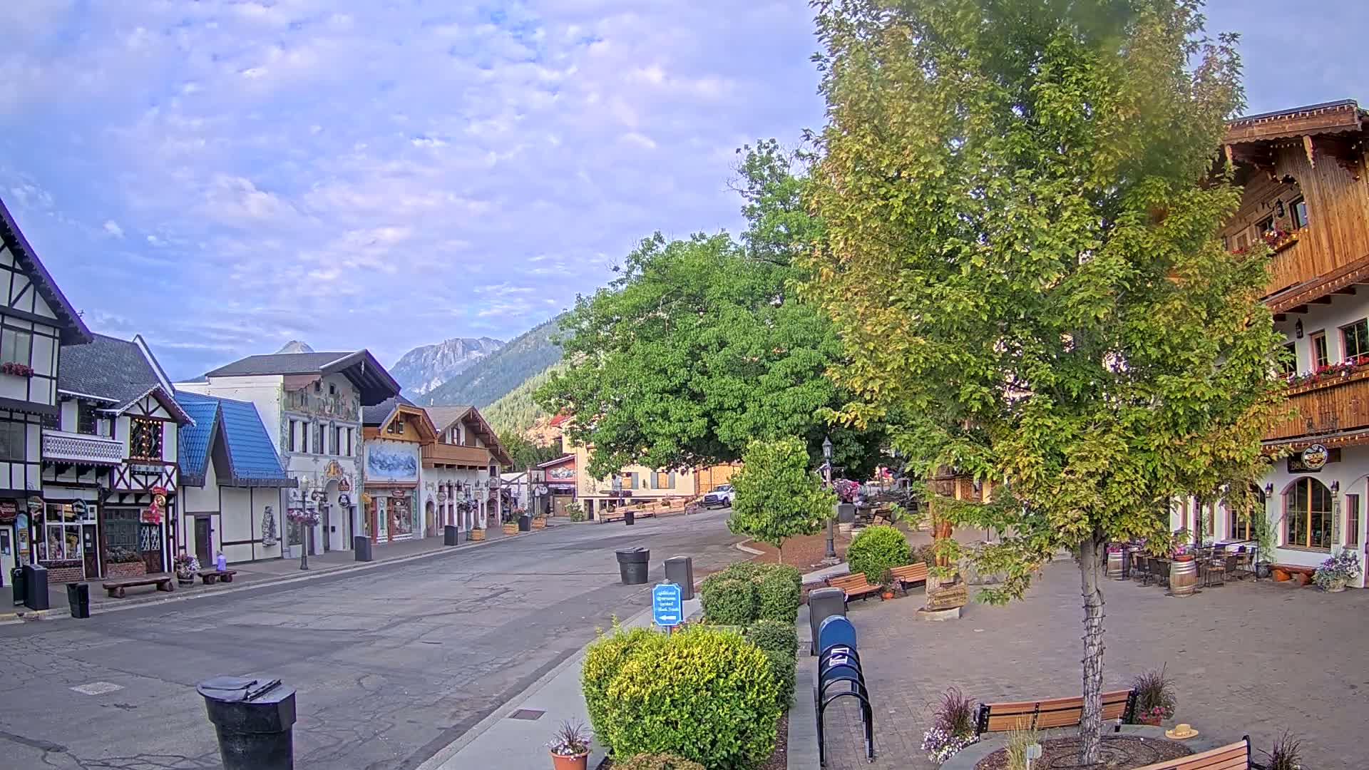 Leavenworth Village Downtown  Live Cam - Leavenworth, Chelan, Washington, USA