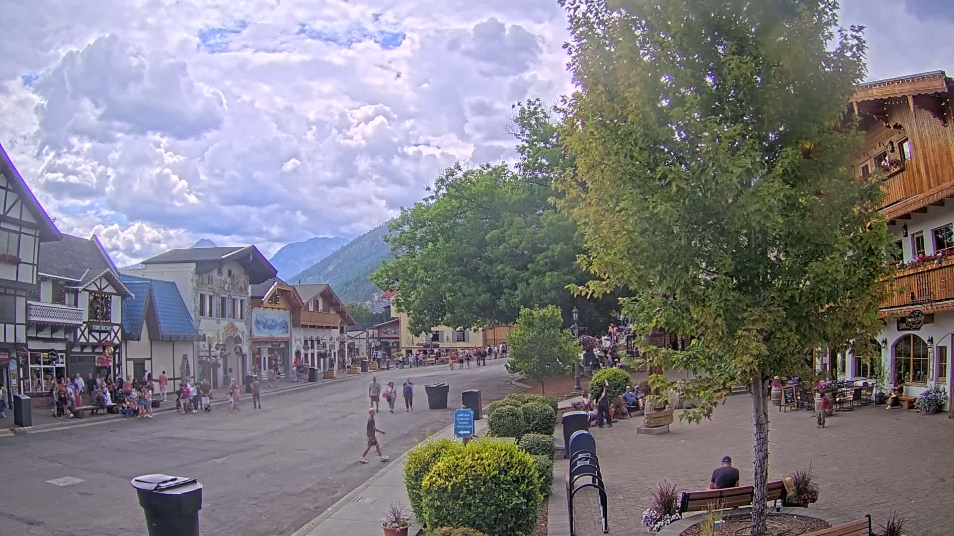 Leavenworth Village Downtown  Live Cam - Leavenworth, Chelan, Washington, USA