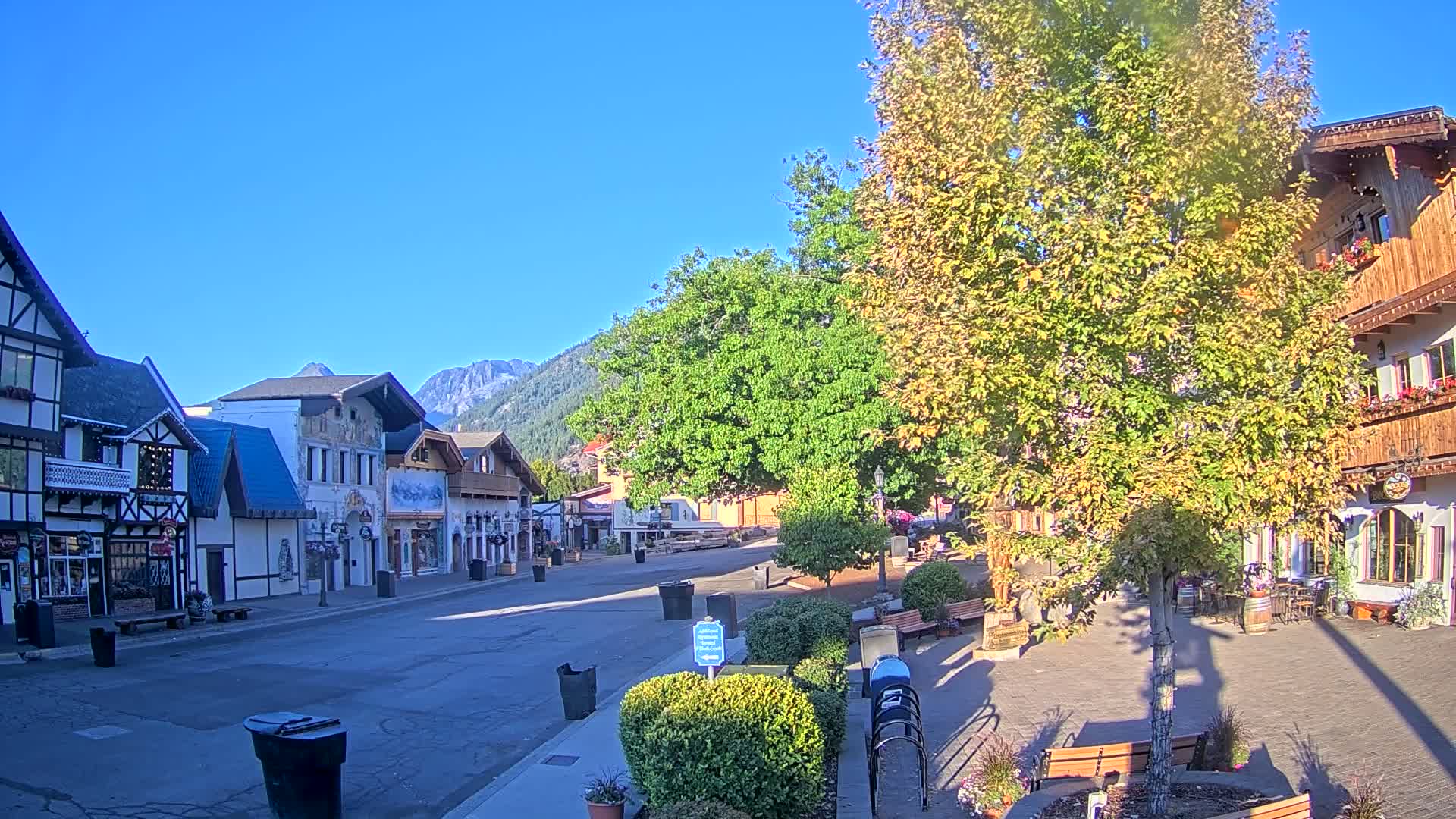 Leavenworth Village Downtown  Live Cam - Leavenworth, Chelan, Washington, USA