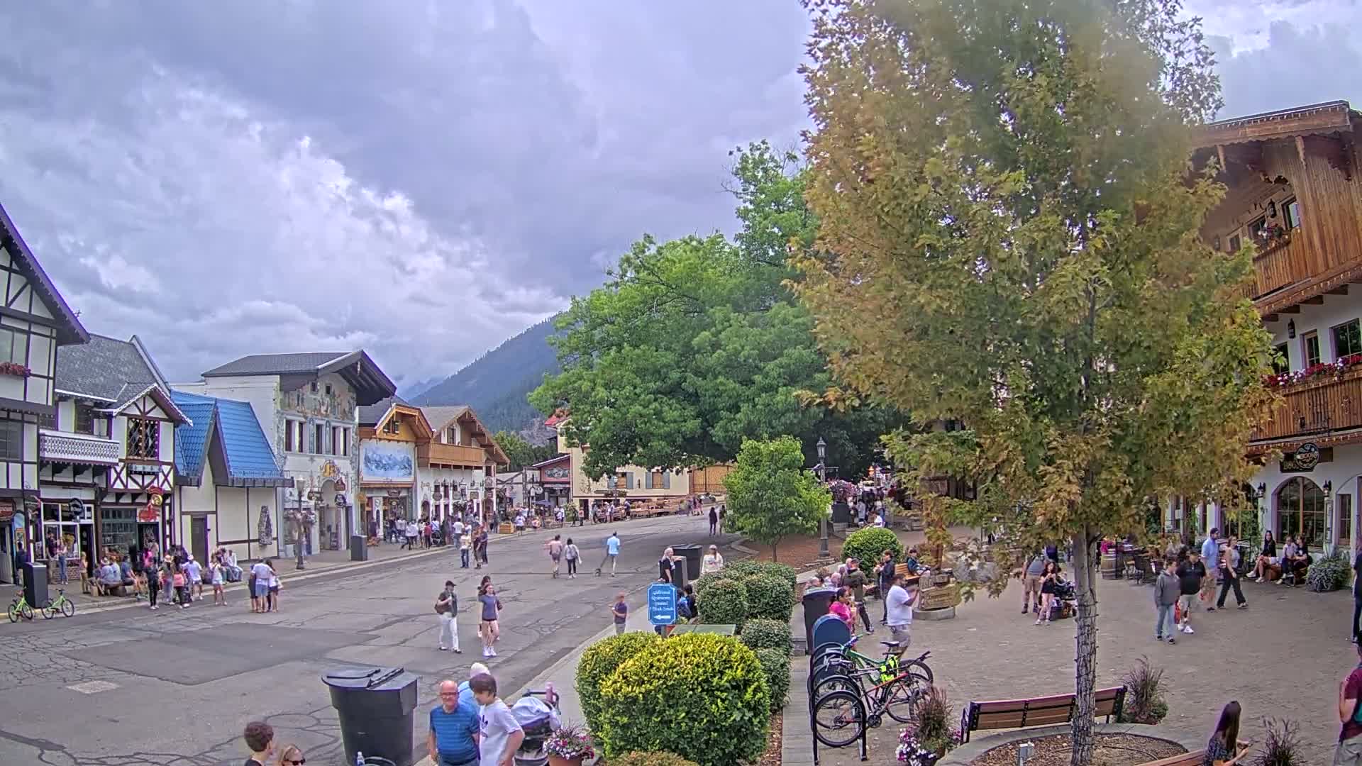 Leavenworth Village Downtown  Live Cam - Leavenworth, Chelan, Washington, USA