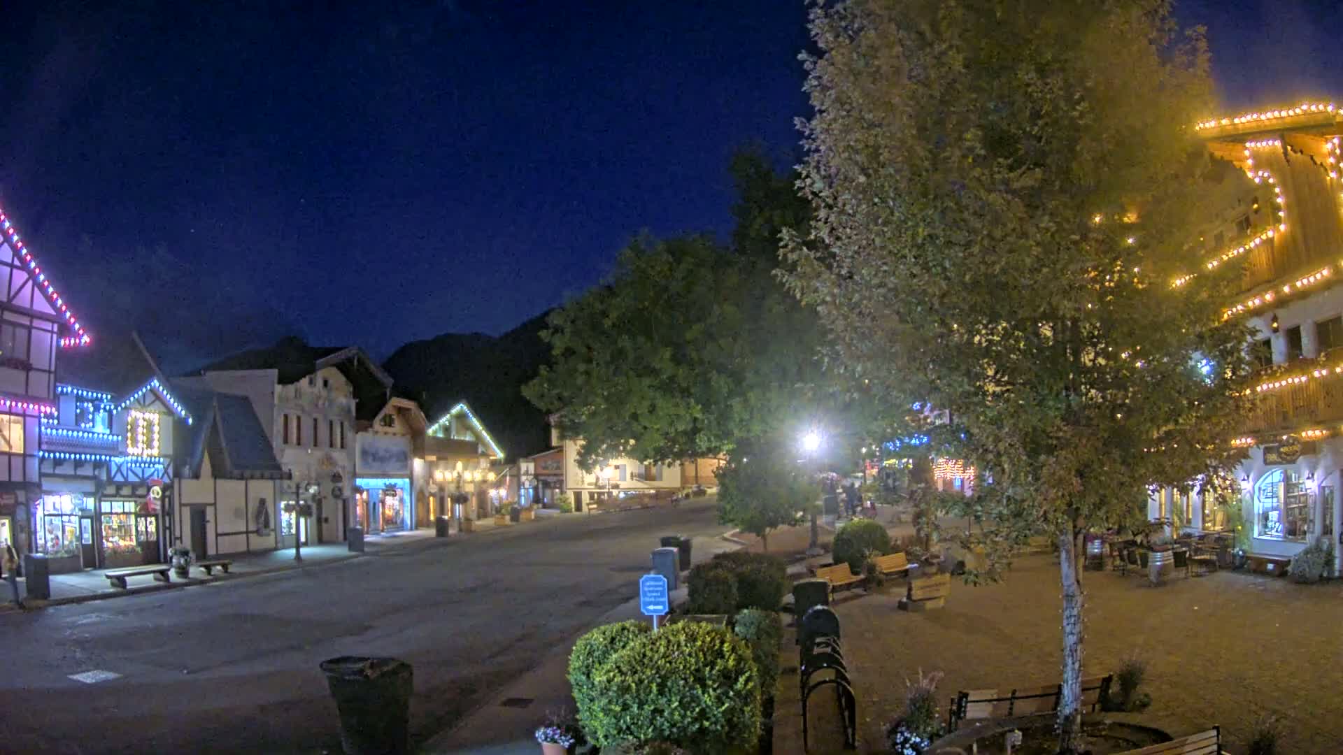 Leavenworth Village Downtown  Live Cam - Leavenworth, Chelan, Washington, USA