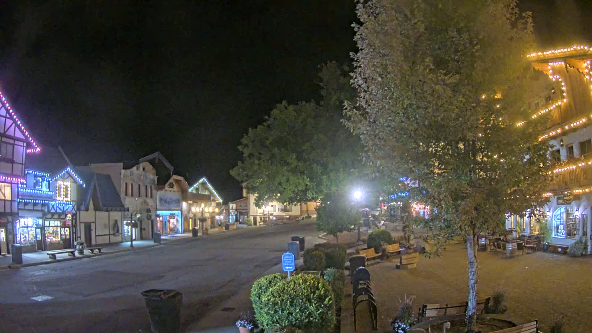 Leavenworth Village Downtown  Live Cam - Leavenworth, Chelan, Washington, USA