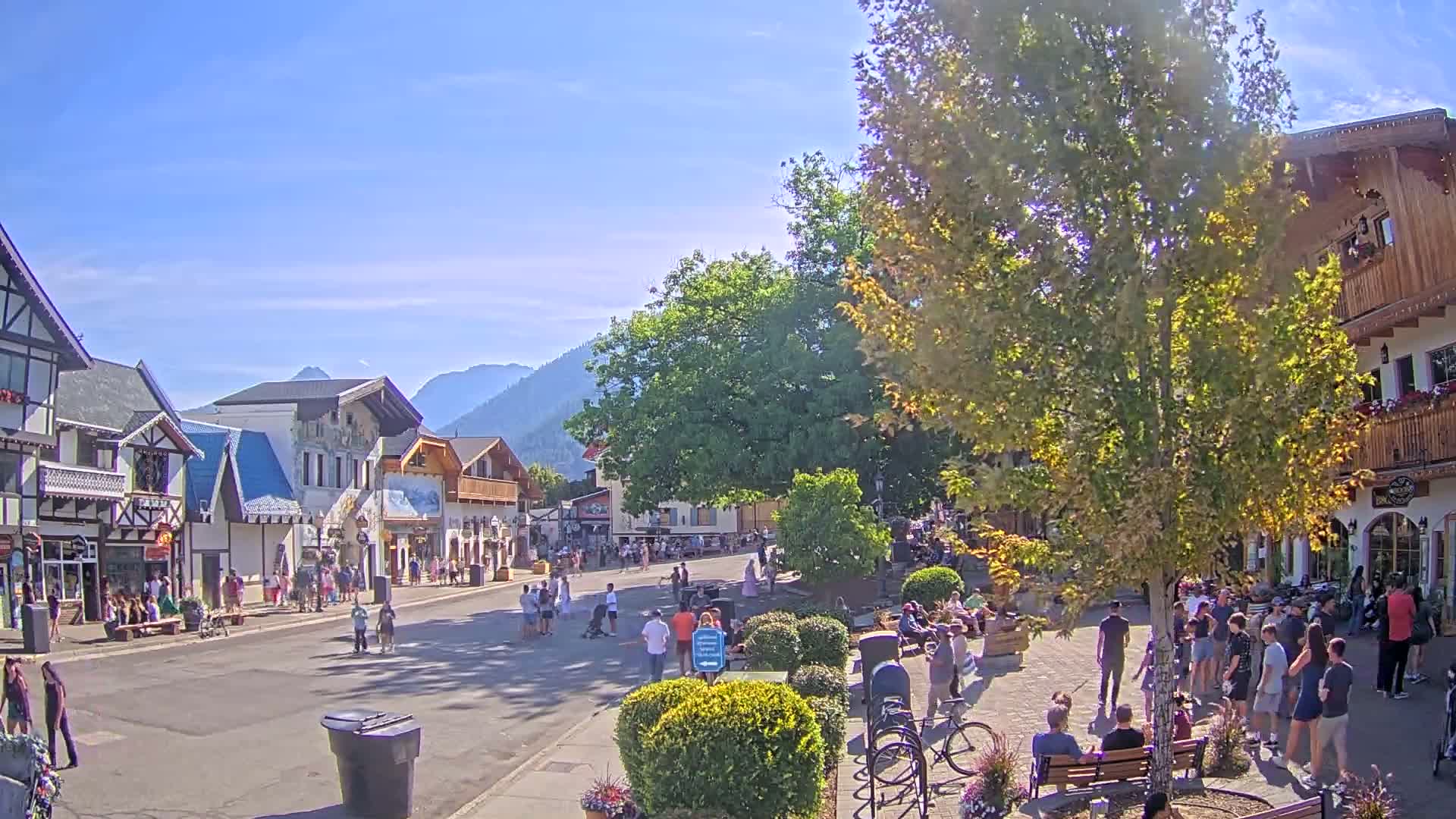Leavenworth Village Downtown  Live Cam - Leavenworth, Chelan, Washington, USA