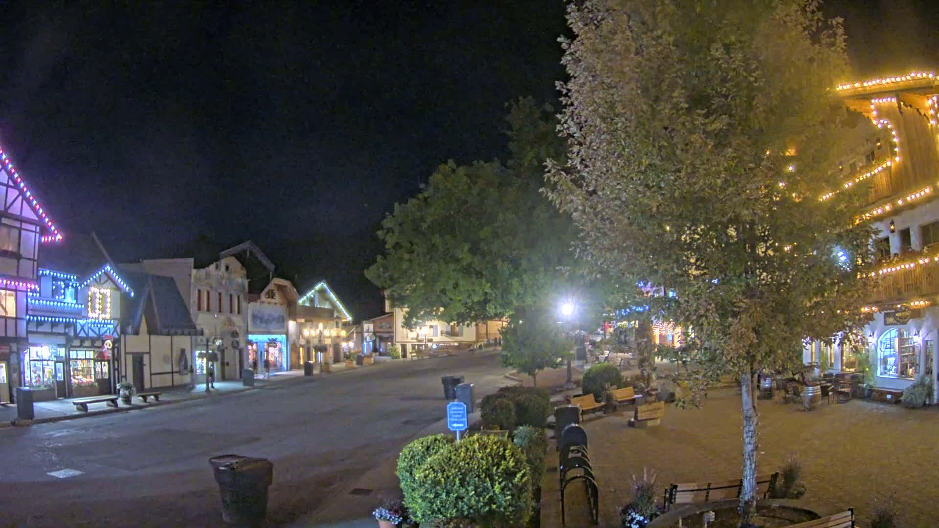 Leavenworth Village Downtown  Live Cam - Leavenworth, Chelan, Washington, USA