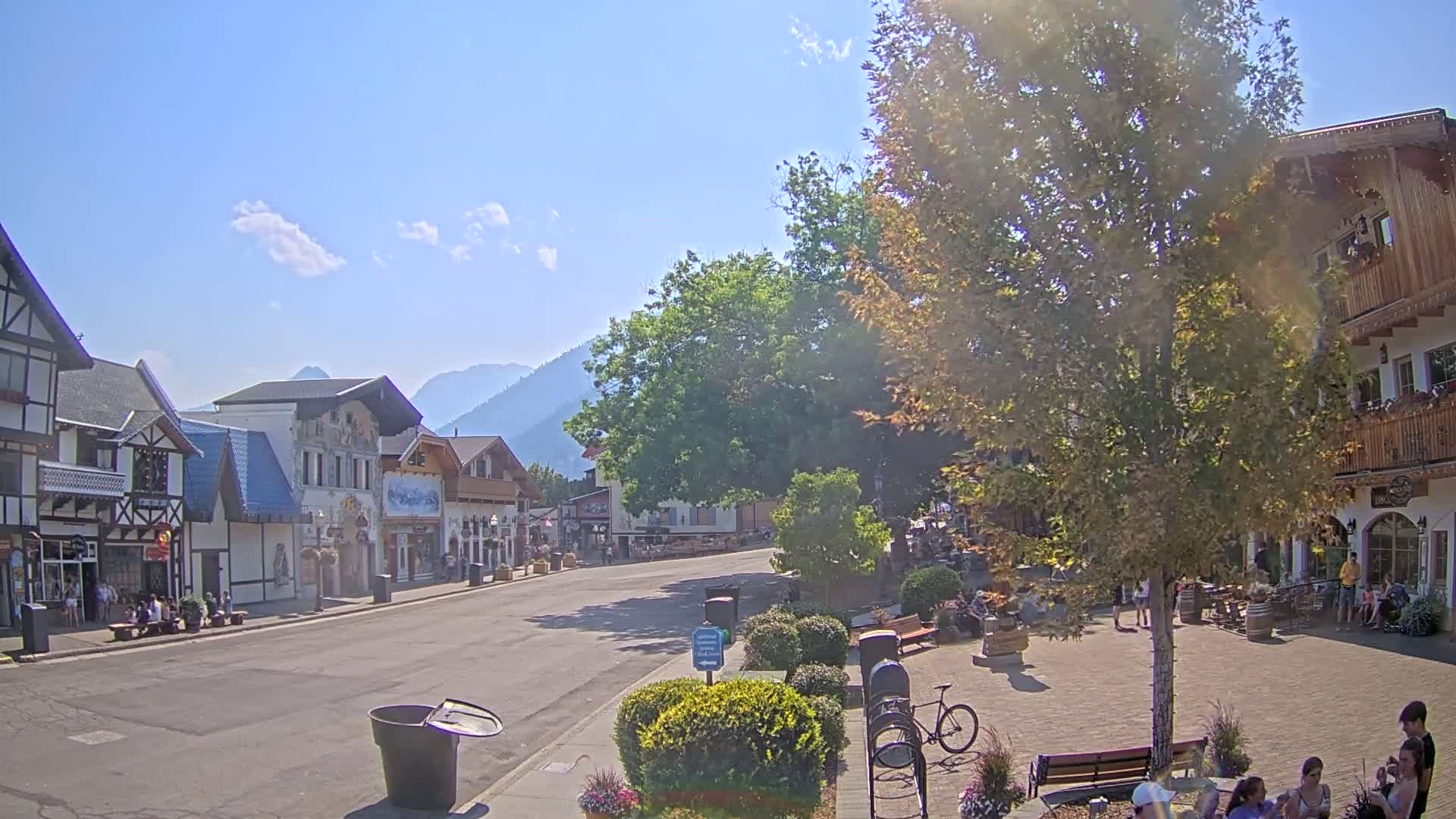 Leavenworth Village Downtown  Live Cam - Leavenworth, Chelan, Washington, USA