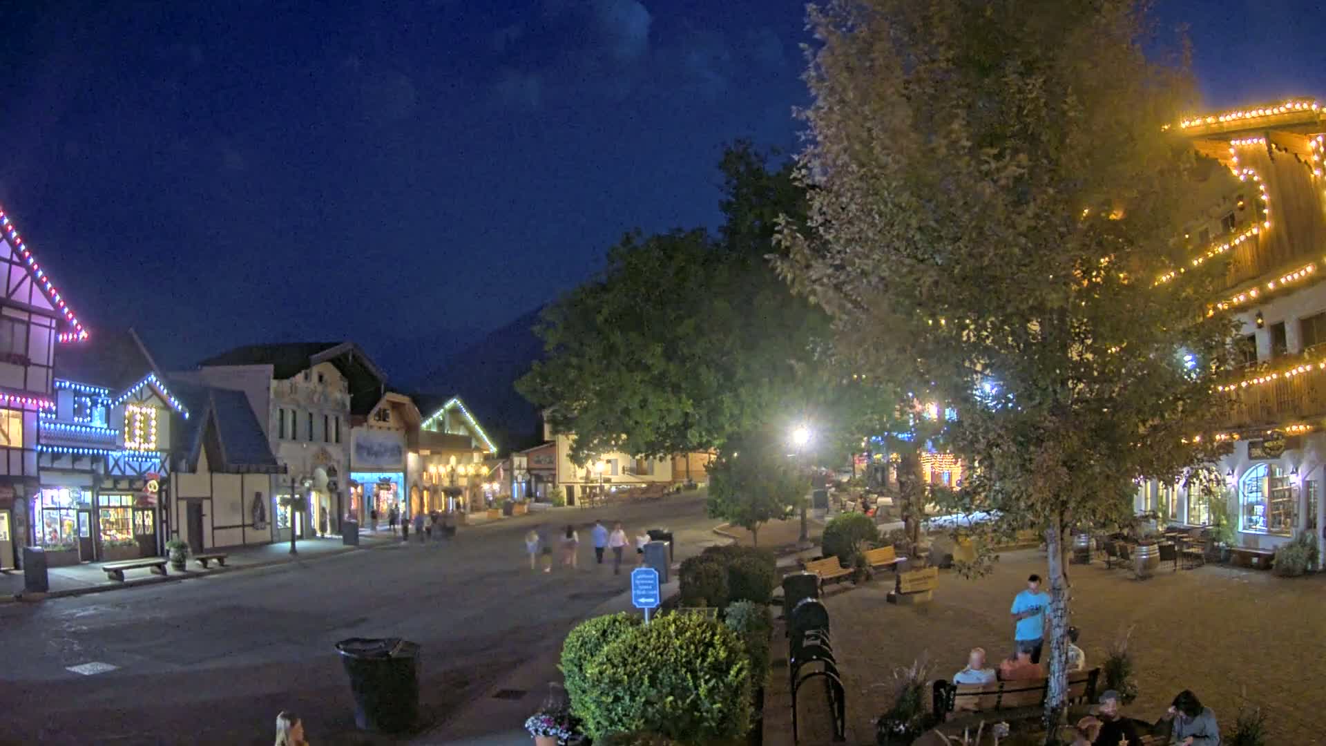 Leavenworth Village Downtown  Live Cam - Leavenworth, Chelan, Washington, USA