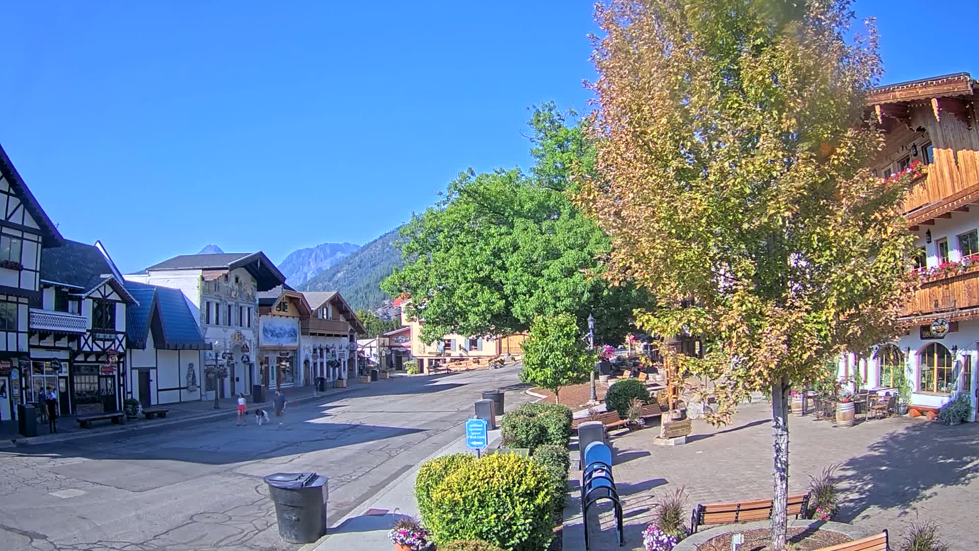 Leavenworth Village Downtown  Live Cam - Leavenworth, Chelan, Washington, USA