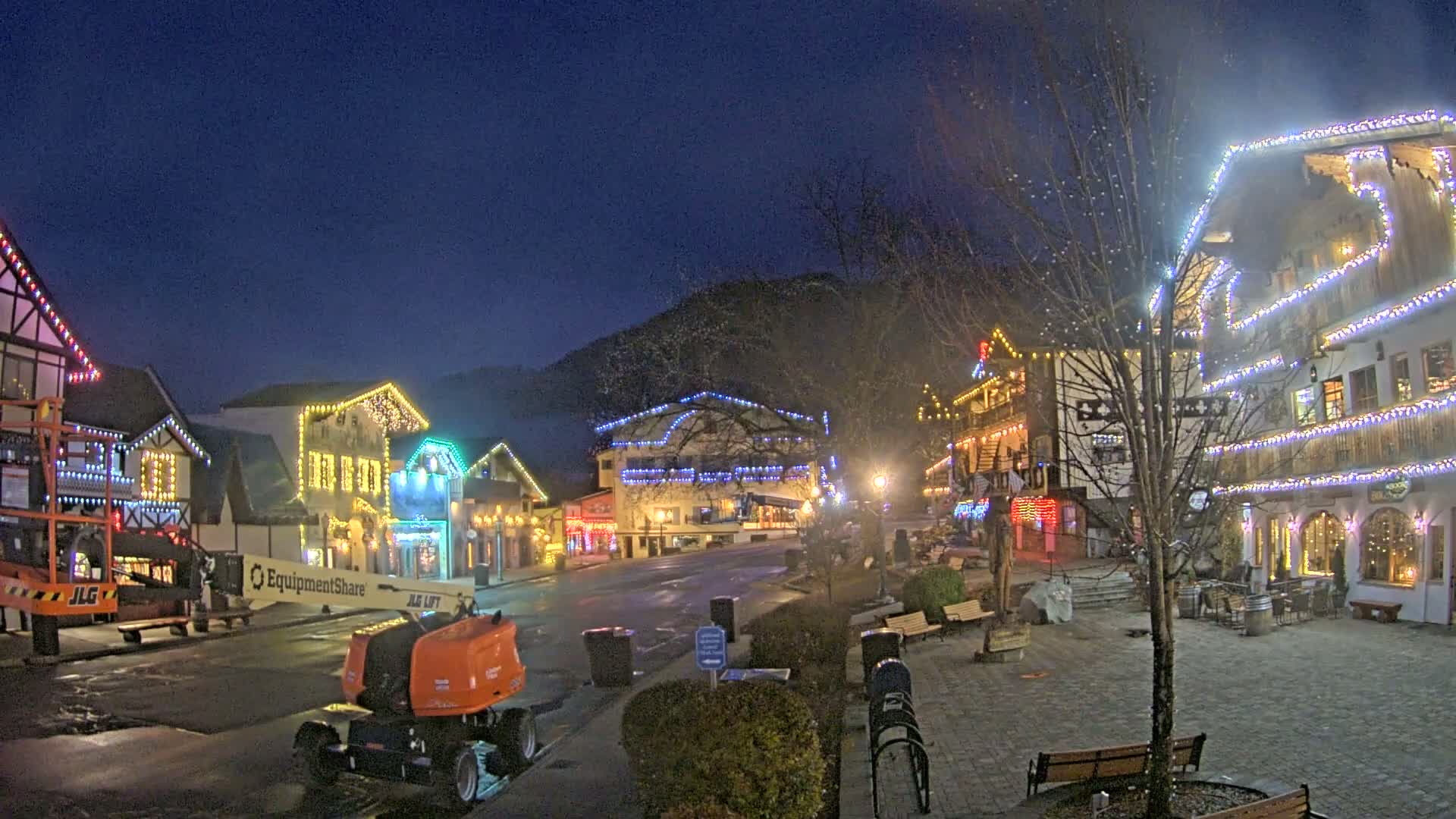 Leavenworth Village Downtown  Live Cam - Leavenworth, Chelan, Washington, USA