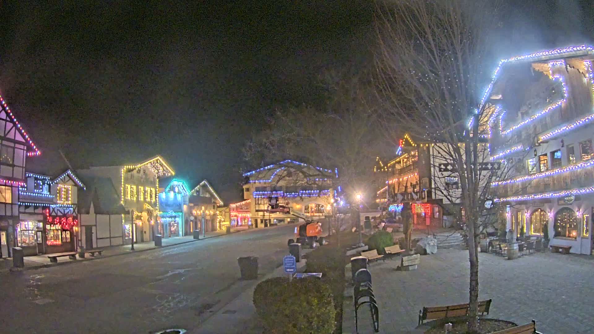 Leavenworth Village Downtown  Live Cam - Leavenworth, Chelan, Washington, USA