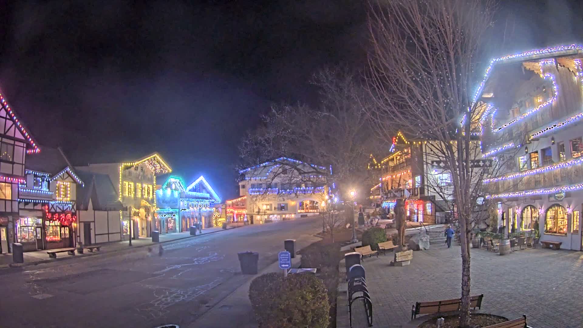 Leavenworth Village Downtown  Live Cam - Leavenworth, Chelan, Washington, USA