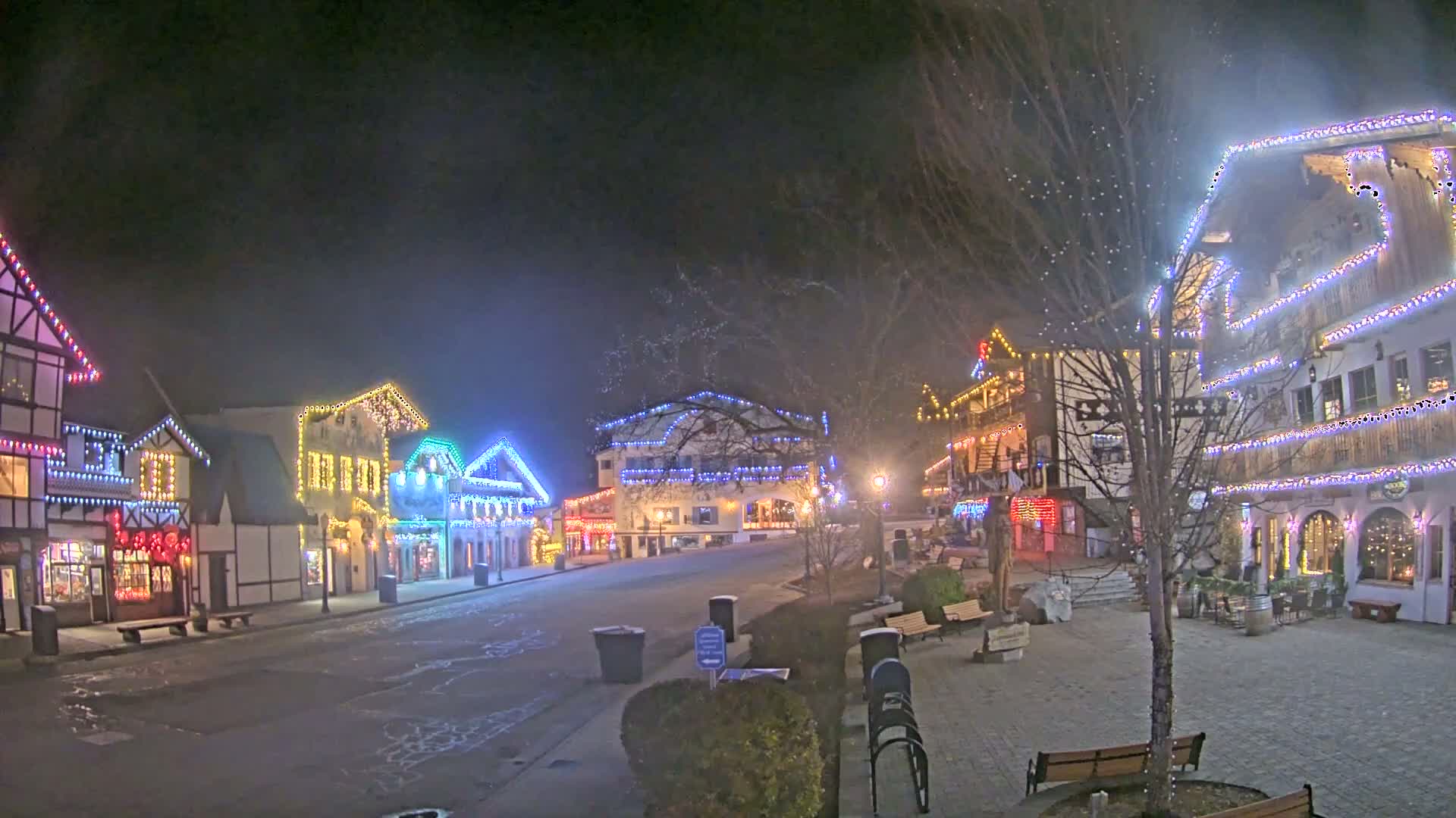 Leavenworth Village Downtown  Live Cam - Leavenworth, Chelan, Washington, USA