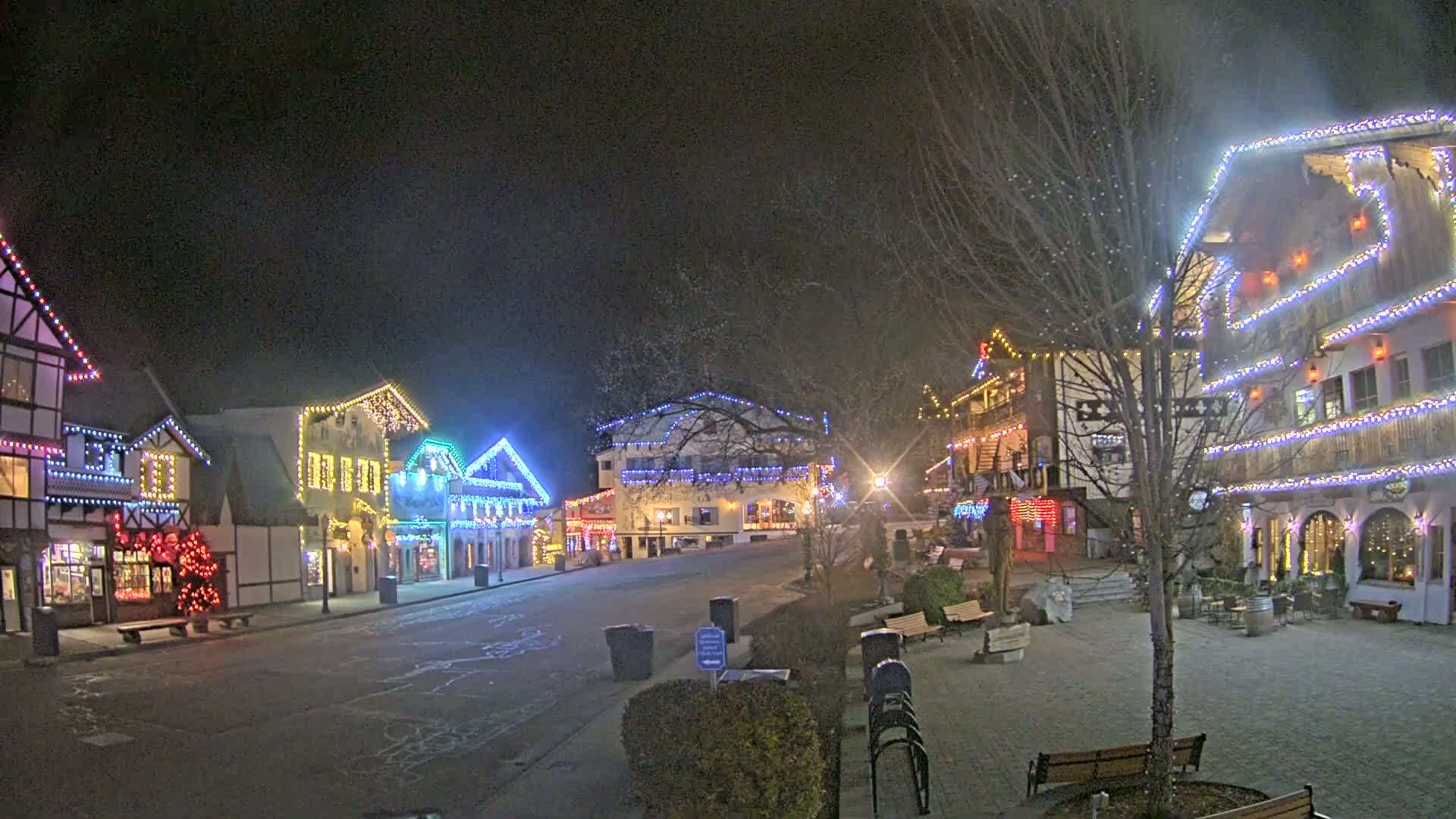 Leavenworth Village Downtown  Live Cam - Leavenworth, Chelan, Washington, USA