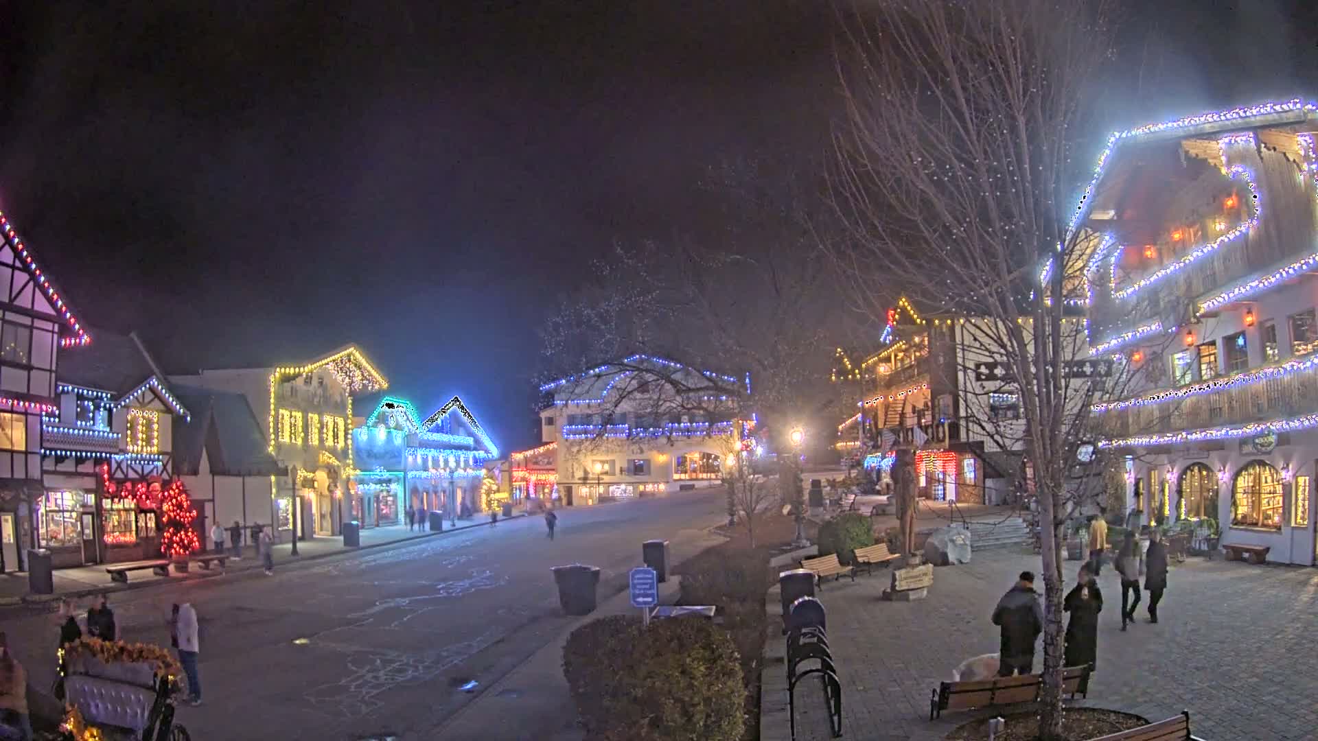 Leavenworth Village Downtown  Live Cam - Leavenworth, Chelan, Washington, USA