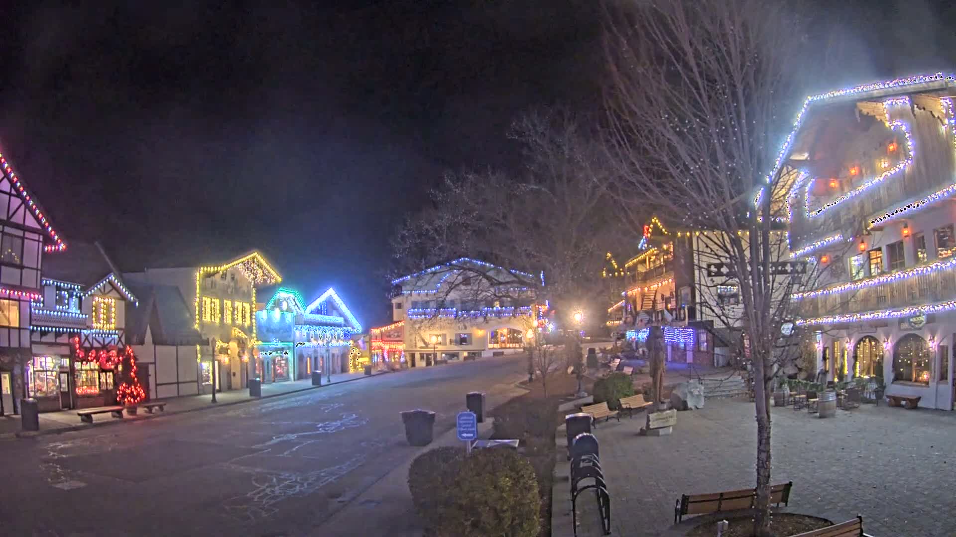Leavenworth Village Downtown  Live Cam - Leavenworth, Chelan, Washington, USA