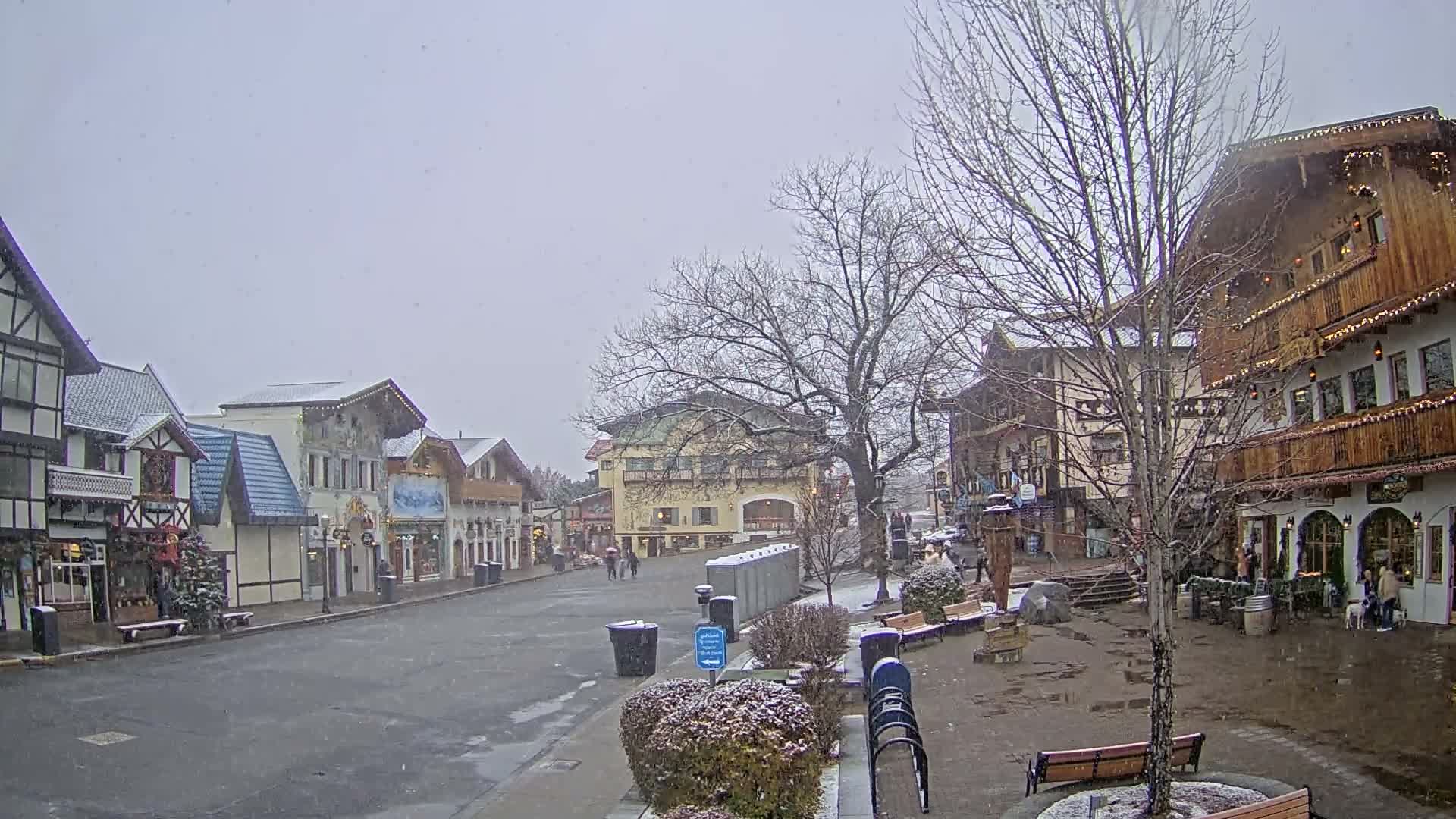 Leavenworth Village Downtown  Live Cam - Leavenworth, Chelan, Washington, USA