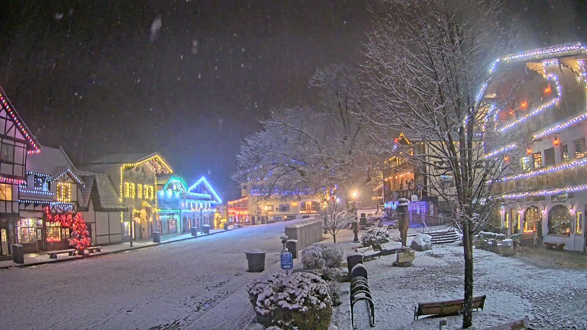 Leavenworth Village Downtown  Live Cam - Leavenworth, Chelan, Washington, USA