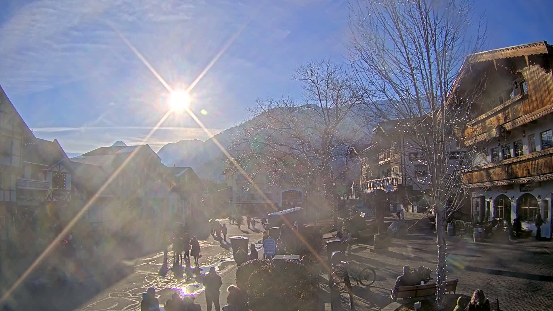 Leavenworth Village Downtown  Live Cam - Leavenworth, Chelan, Washington, USA