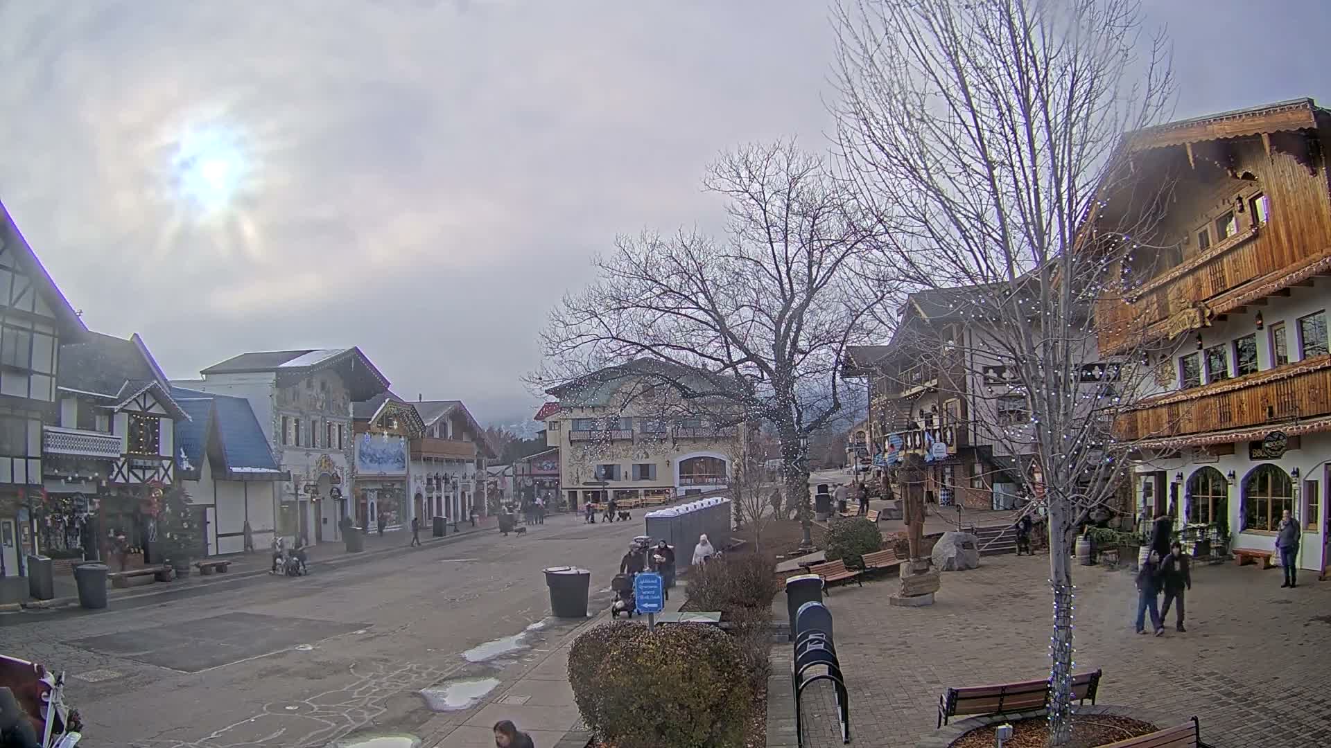 Leavenworth Village Downtown  Live Cam - Leavenworth, Chelan, Washington, USA
