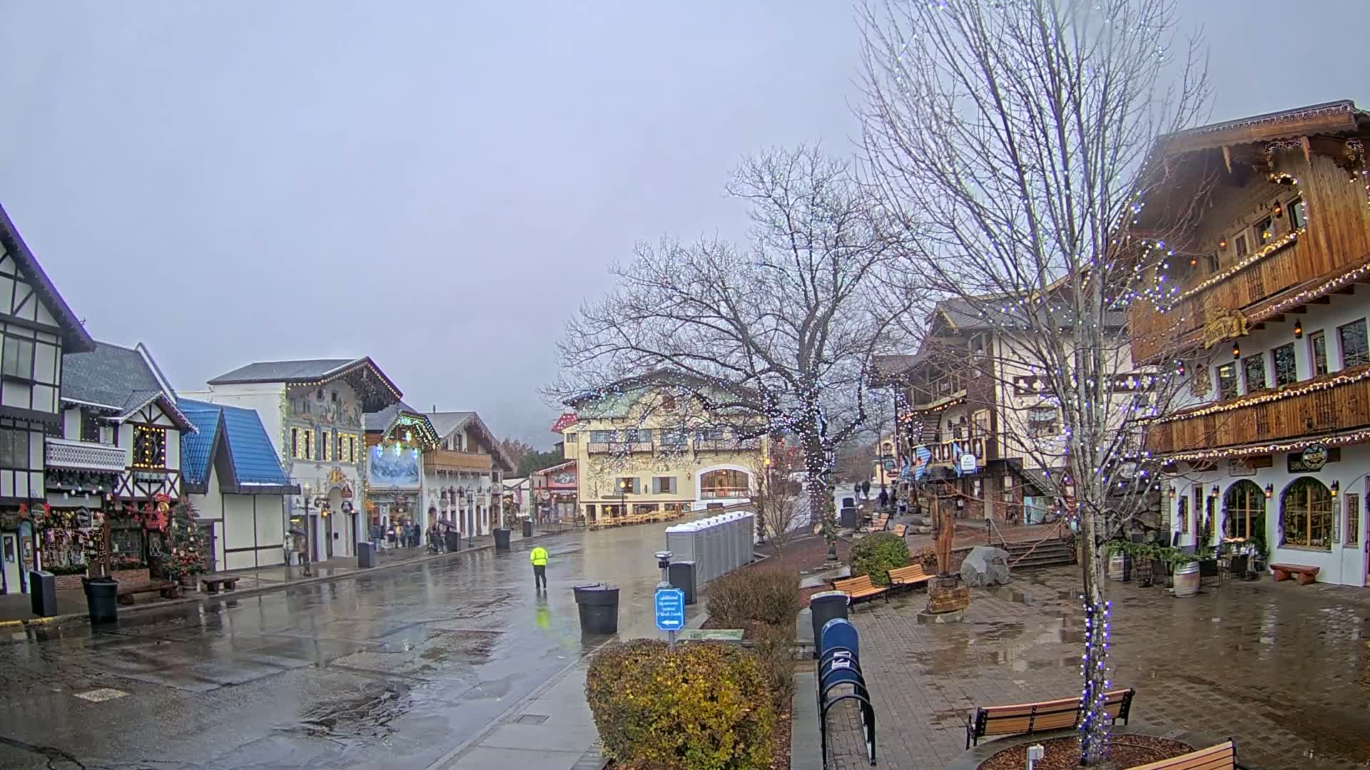Leavenworth Village Downtown  Live Cam - Leavenworth, Chelan, Washington, USA