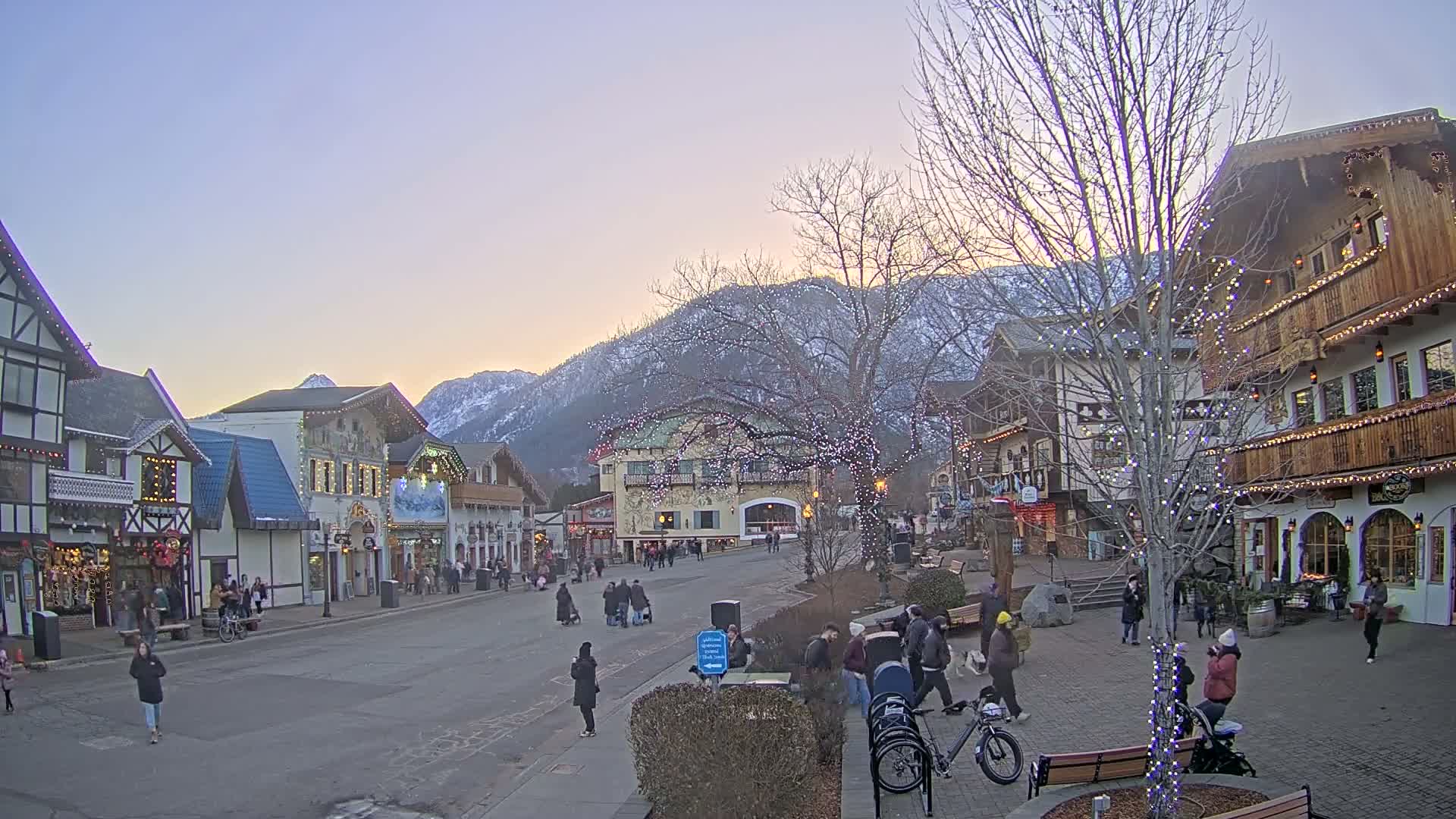 Leavenworth Village Downtown  Live Cam - Leavenworth, Chelan, Washington, USA