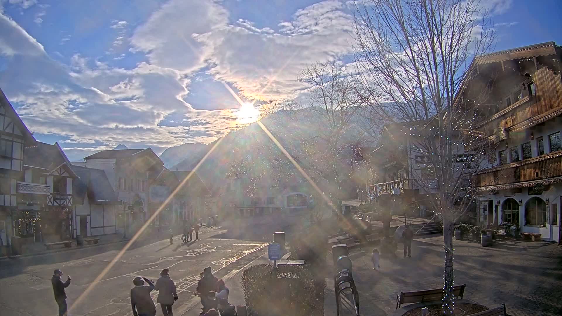 Leavenworth Village Downtown  Live Cam - Leavenworth, Chelan, Washington, USA