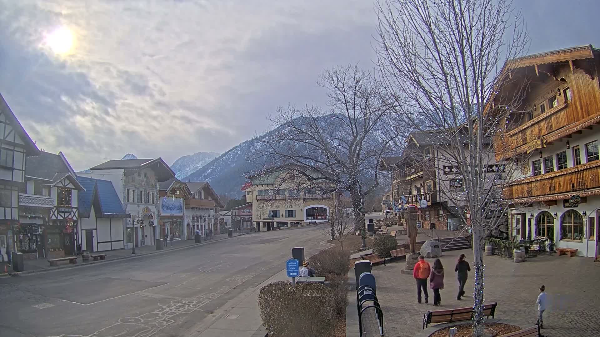 Leavenworth Village Downtown  Live Cam - Leavenworth, Chelan, Washington, USA