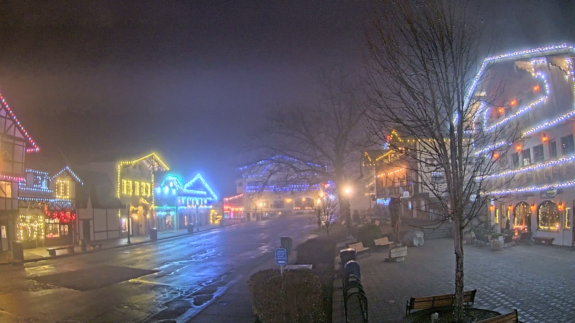 Leavenworth Village Downtown  Live Cam - Leavenworth, Chelan, Washington, USA