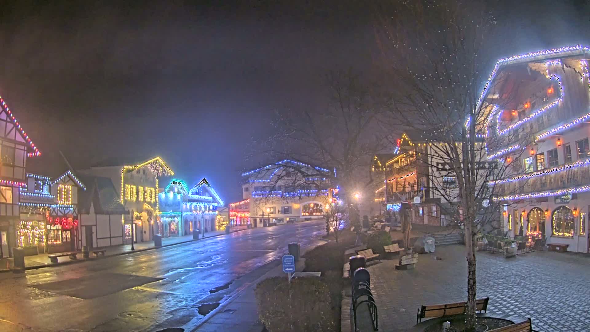 Leavenworth Village Downtown  Live Cam - Leavenworth, Chelan, Washington, USA